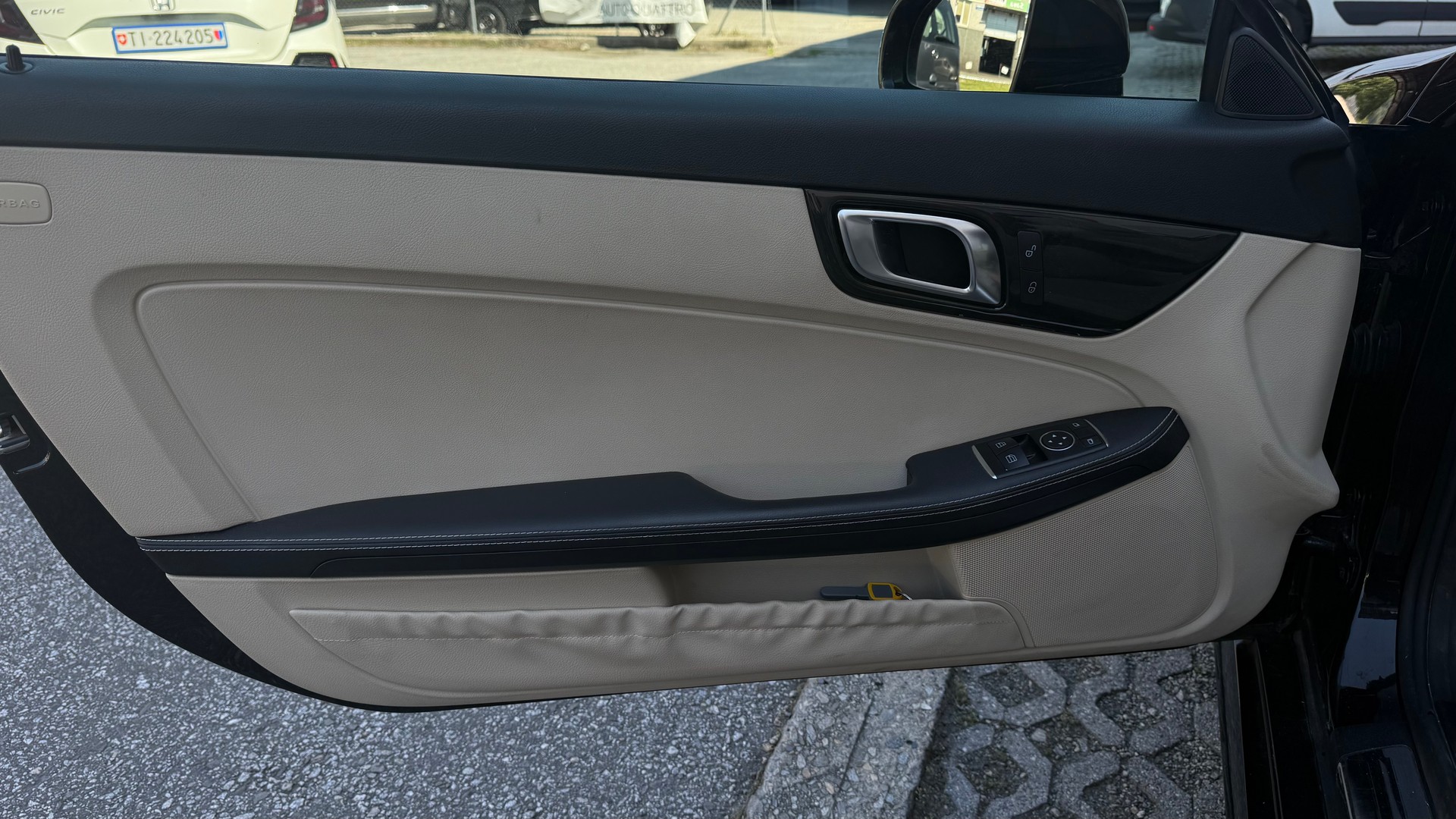 MERCEDES-BENZ SLK 250 7G-Tronic AMG Line-image-7