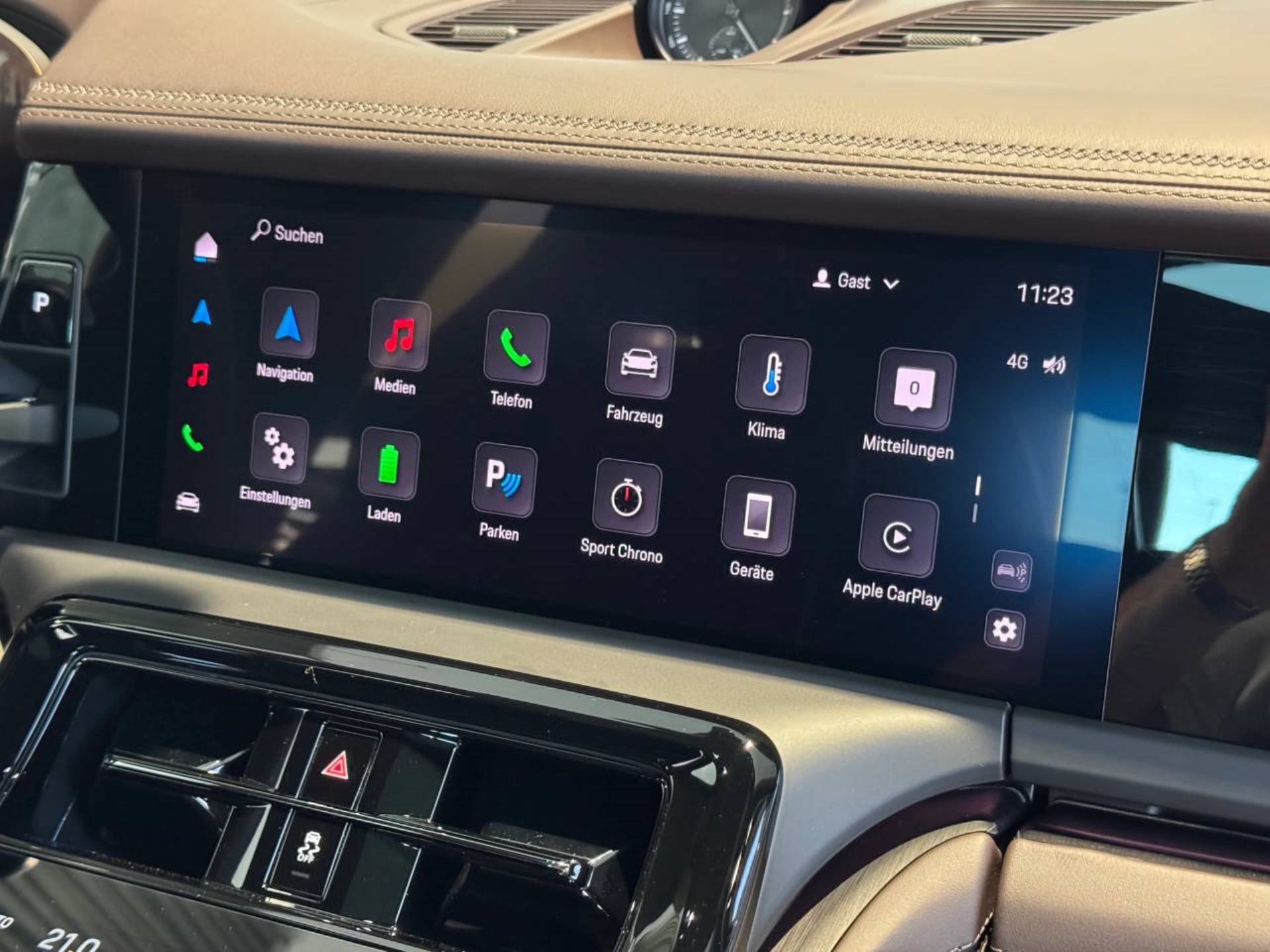 PORSCHE Panamera 4S E-Hybrid-image-27