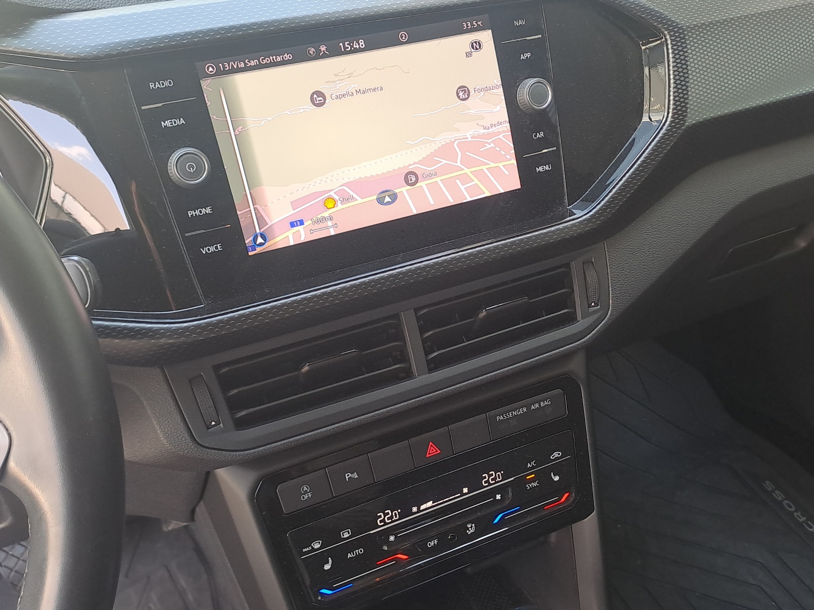 VW T-Cross 1.0 TSI Life DSG-image-10