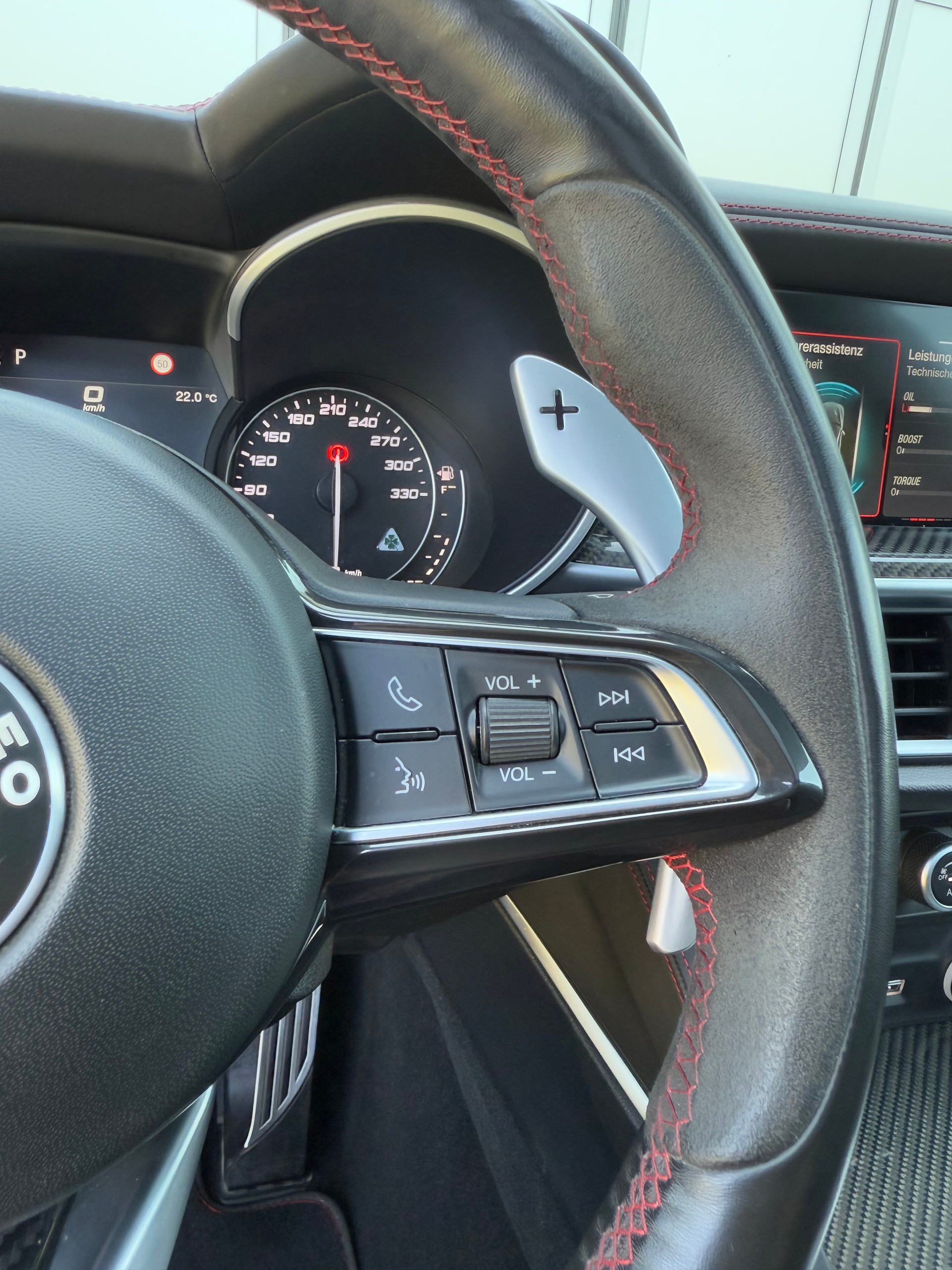 ALFA ROMEO Stelvio 2.9 V6 Quadrifoglio Q4 Automatic-image-12
