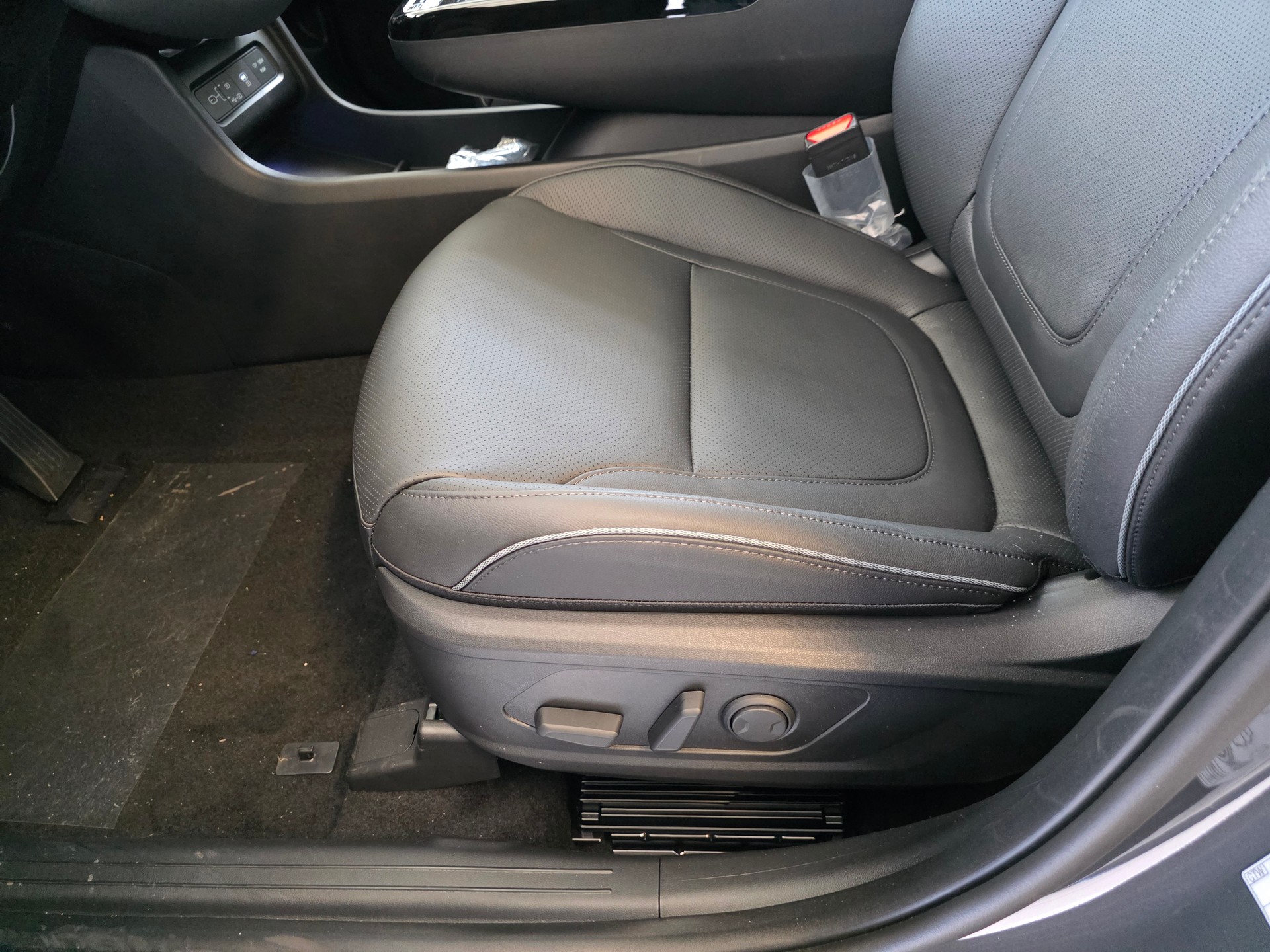 HYUNDAI Swiss Edition-image-13