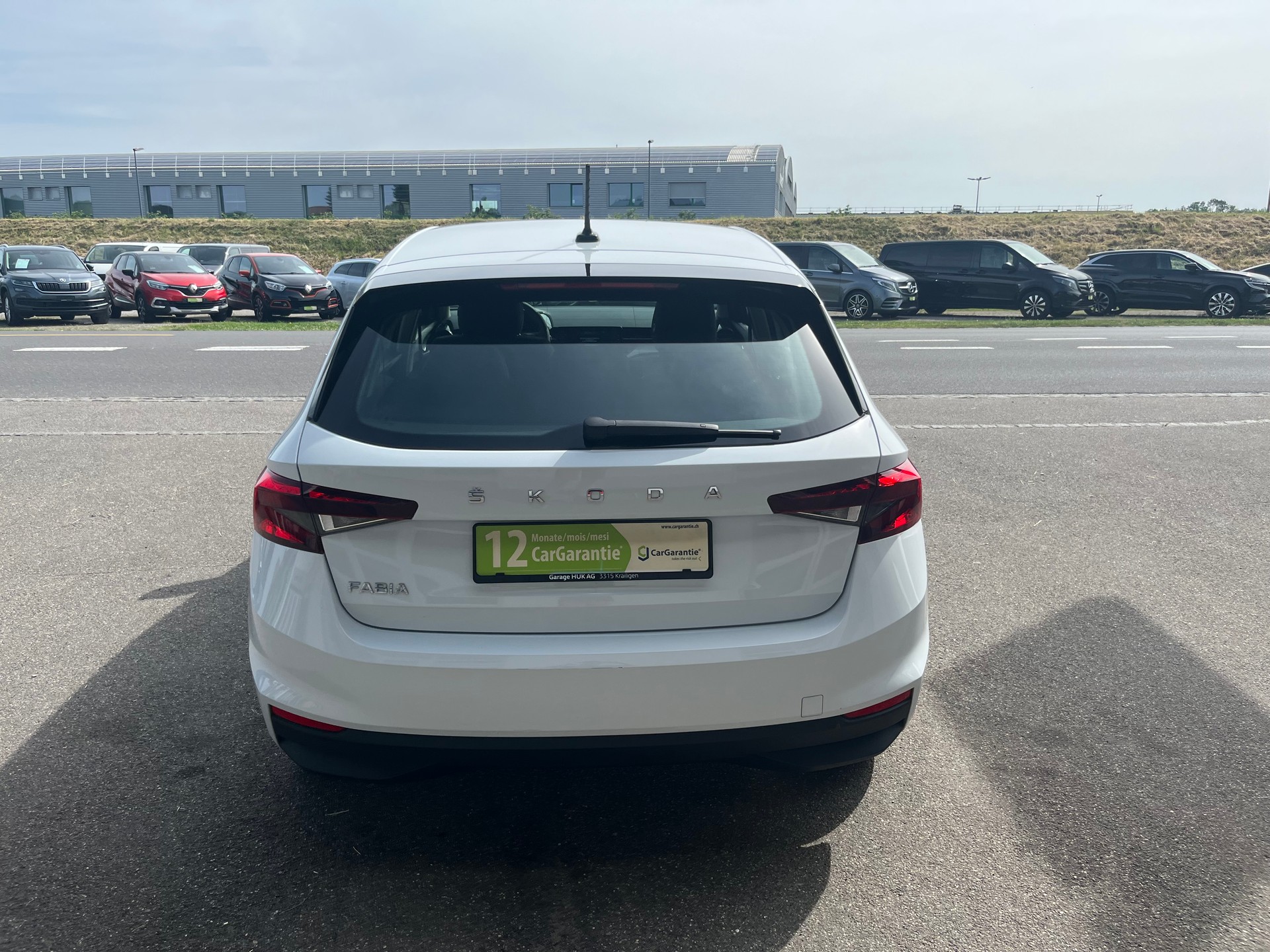 SKODA Fabia 1.0 MPI Active+++MIT 12 MONATEN GARANTIE+++-showroom-element-2