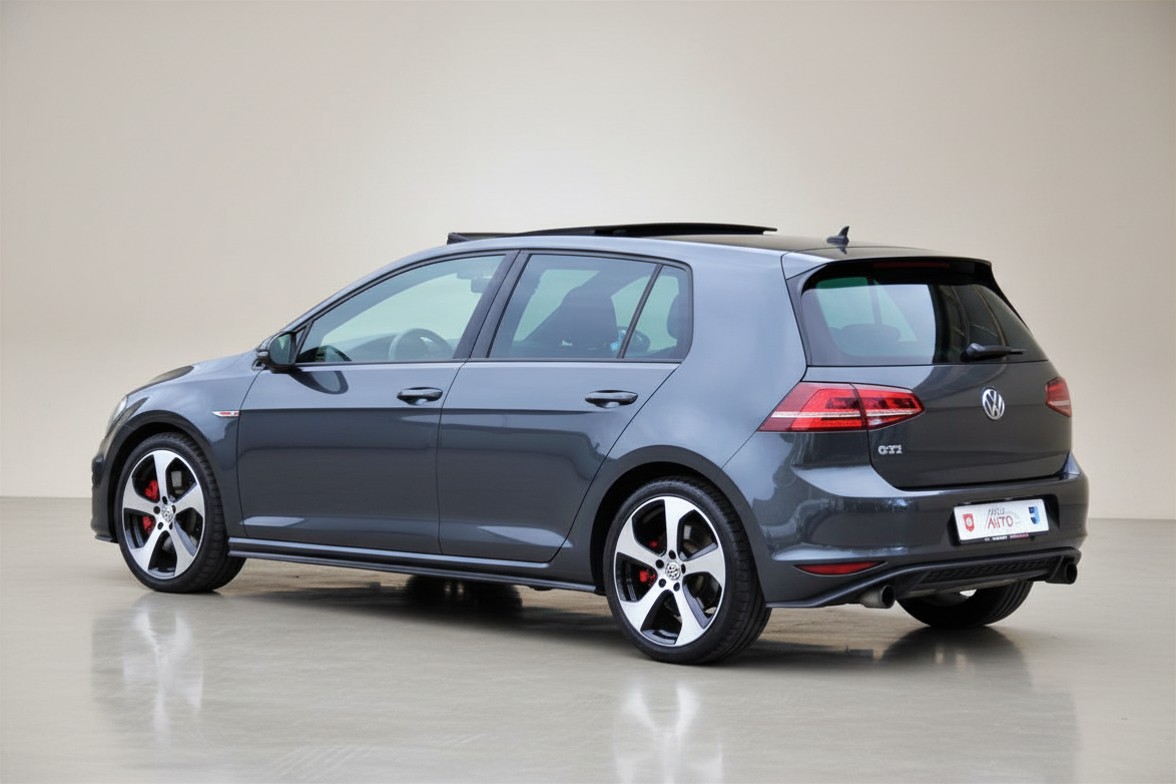 VW Golf 2.0 TSI GTI Performance DSG-showroom-element-2