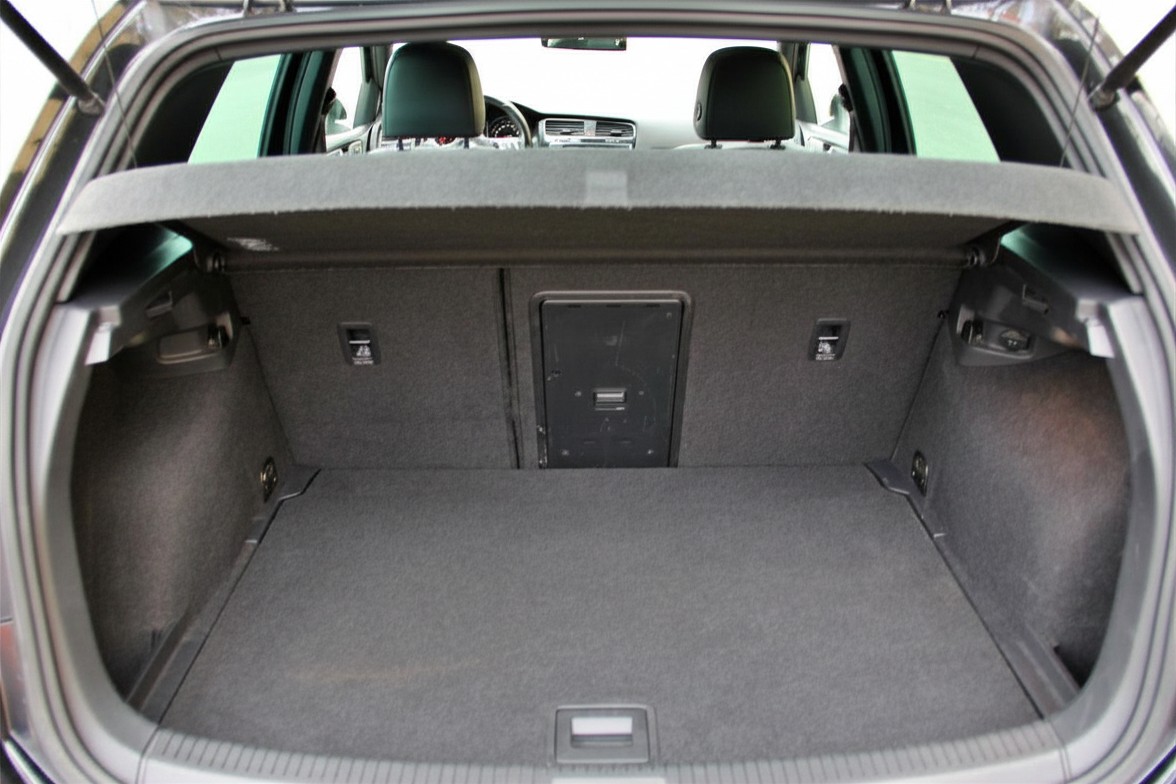 VW Golf 2.0 TSI GTI Performance DSG-image-15