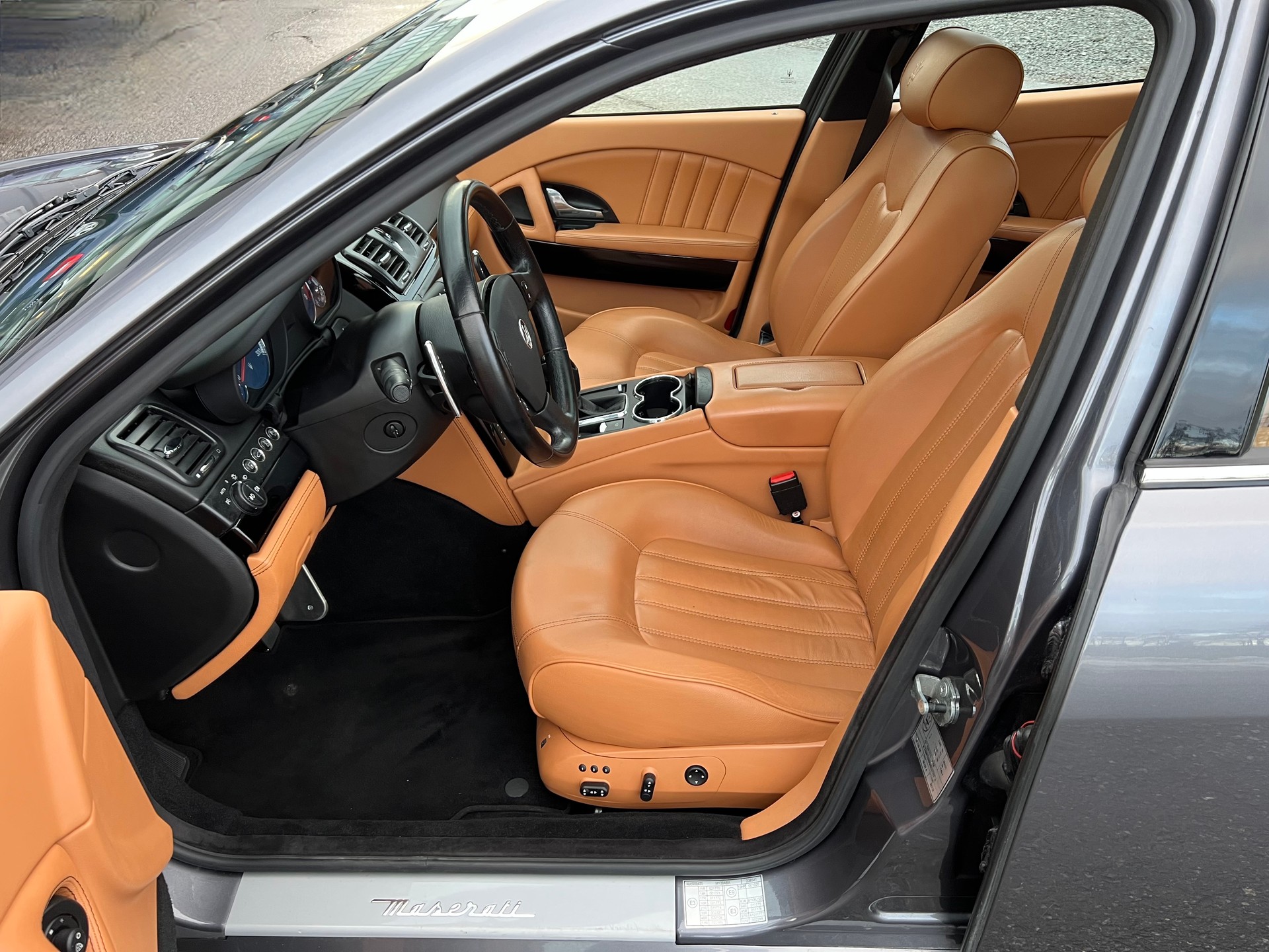 MASERATI Quattroporte 4.2 V8 Sport GT Automatica-image-9
