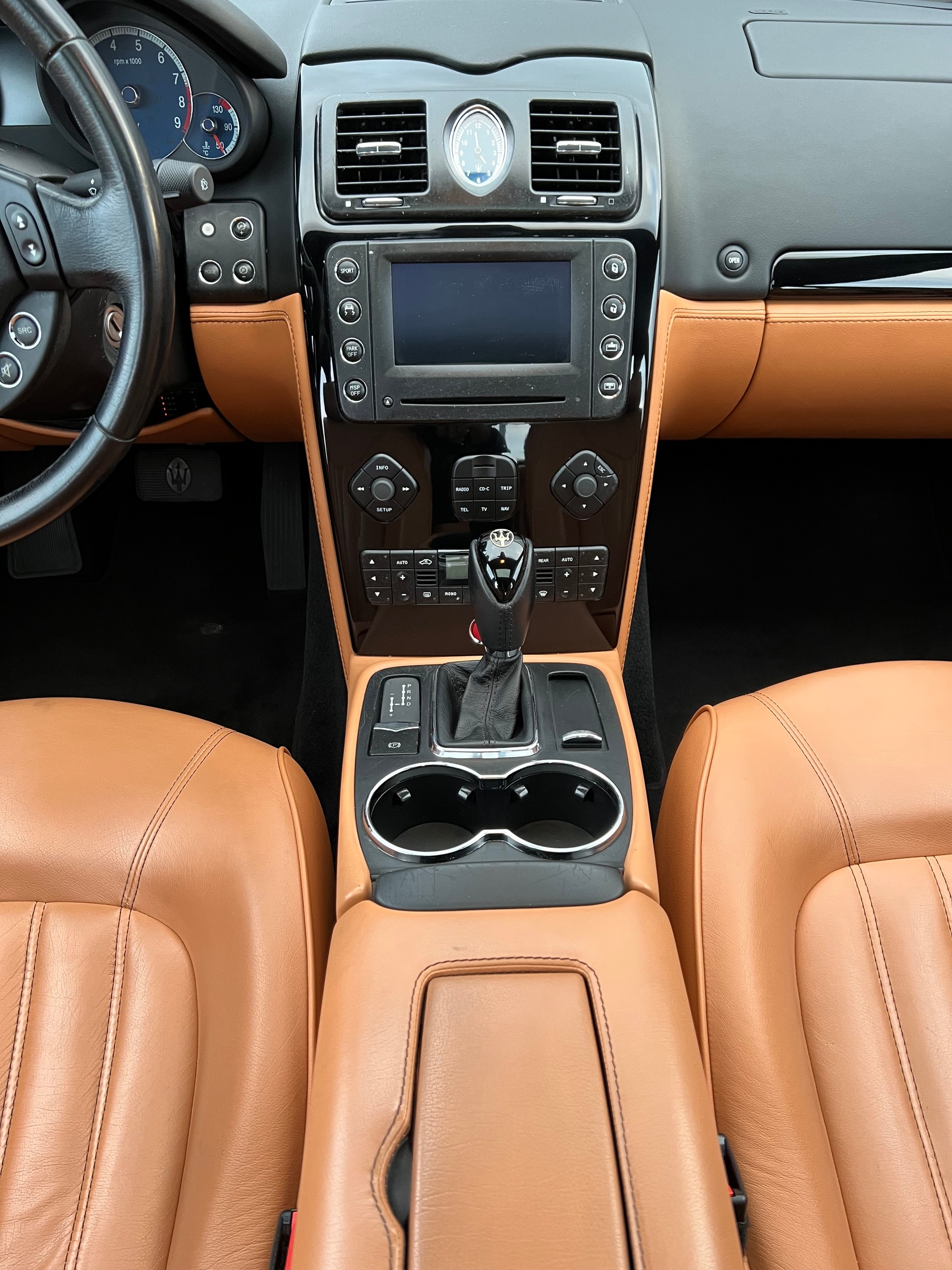 MASERATI Quattroporte 4.2 V8 Sport GT Automatica-image-15