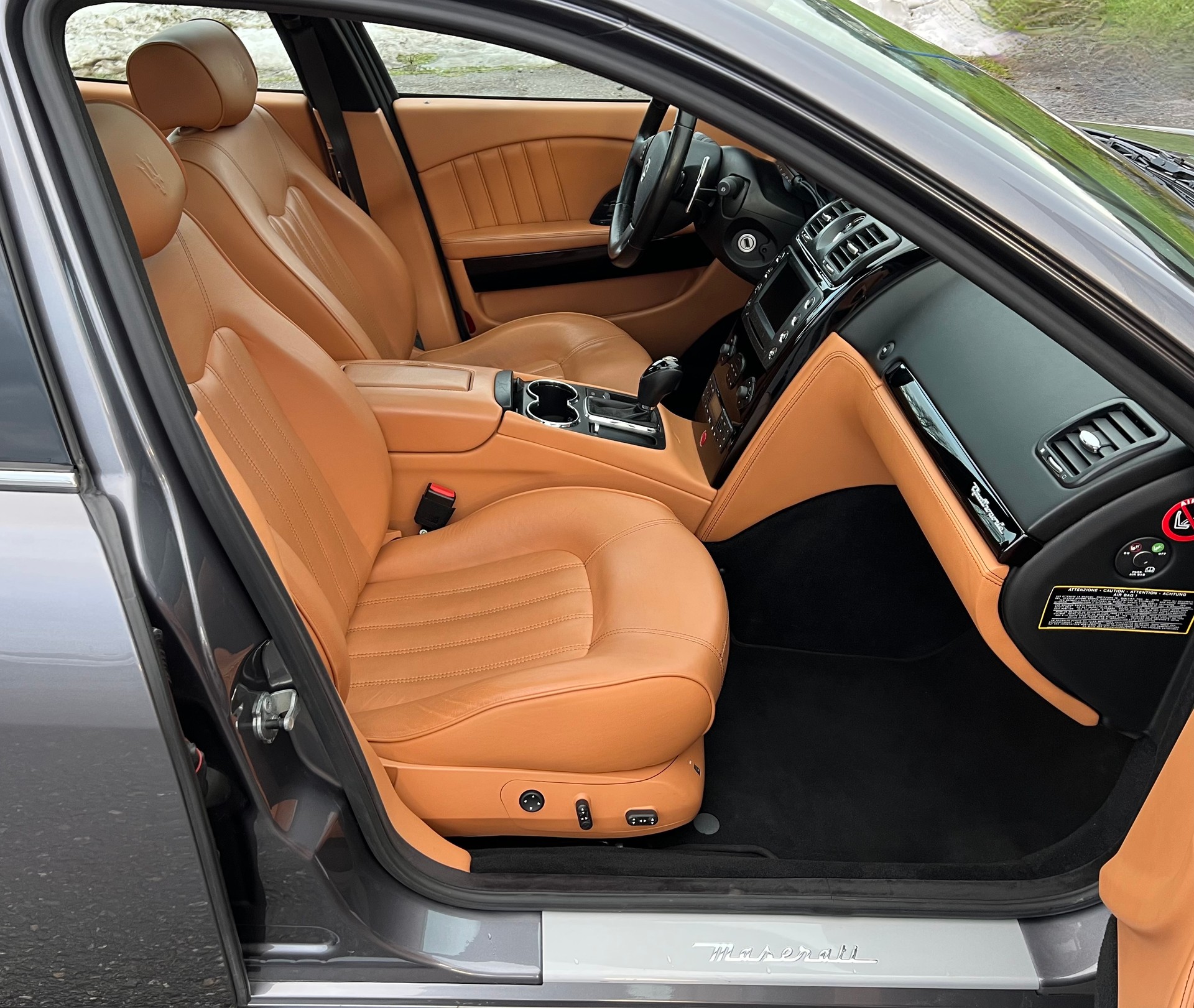 MASERATI Quattroporte 4.2 V8 Sport GT Automatica-image-18