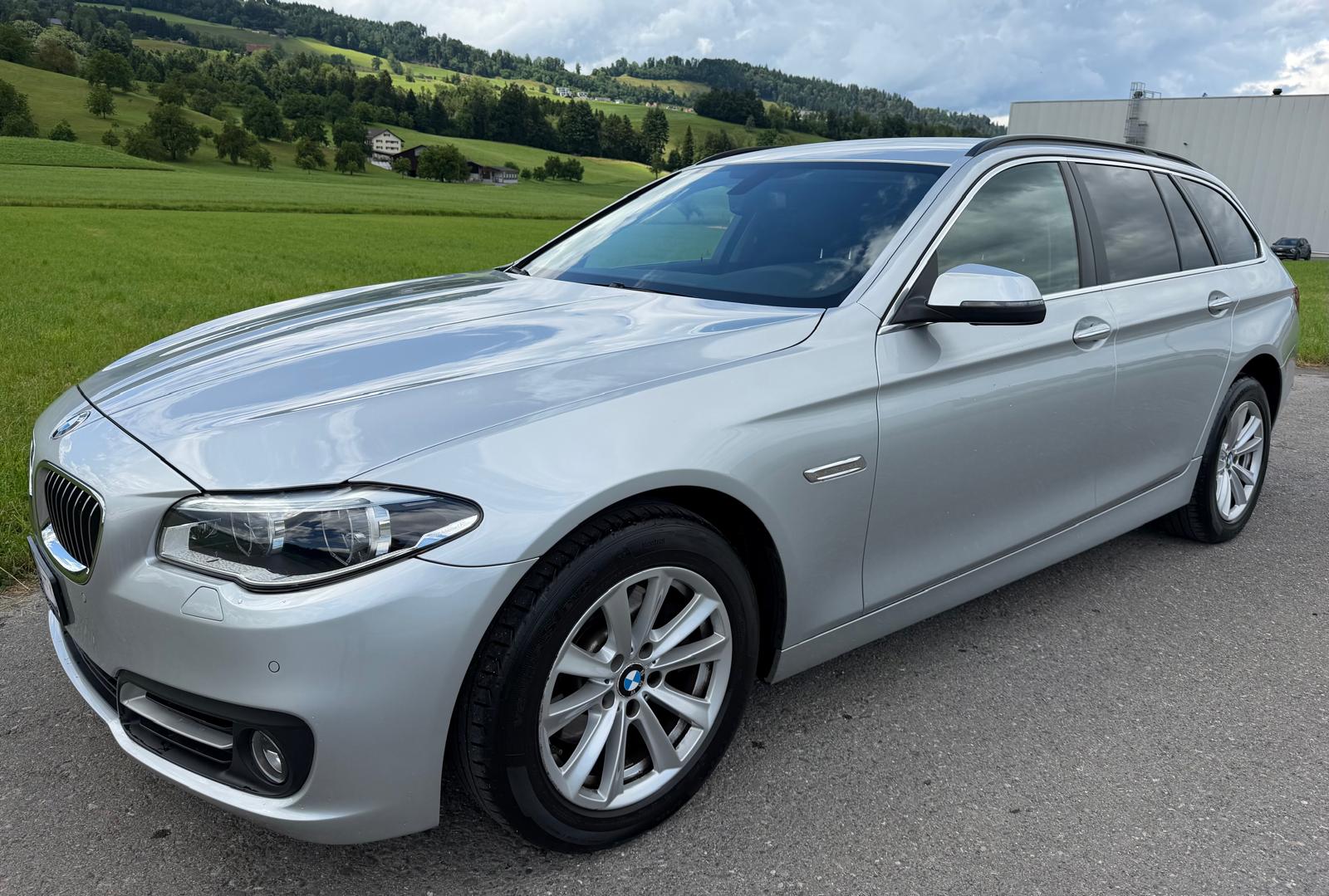 BMW 520d Touring xDrive Steptronic-image-1