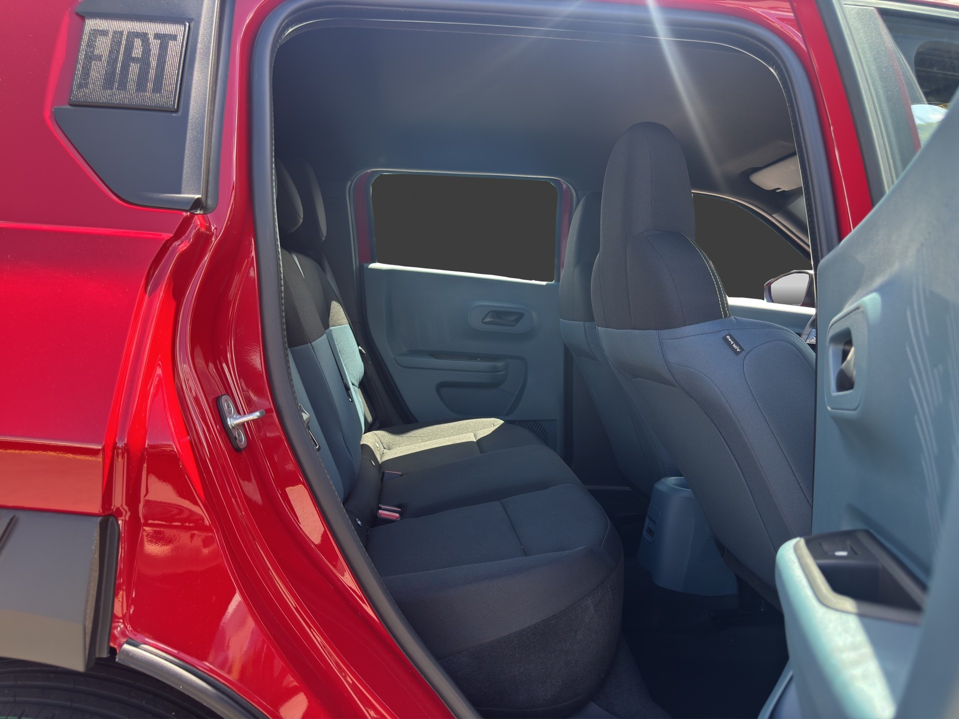 FIAT Grande Panda MHEV Icon-image-16