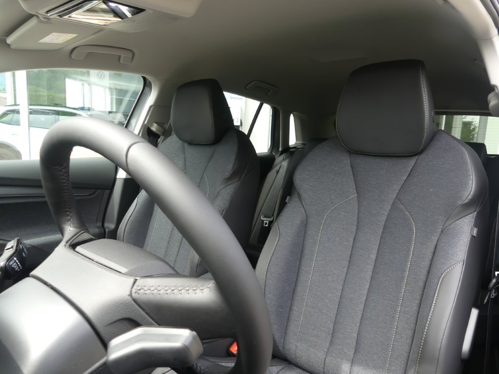 SKODA Elroq 85x Selection 4x4-image-9