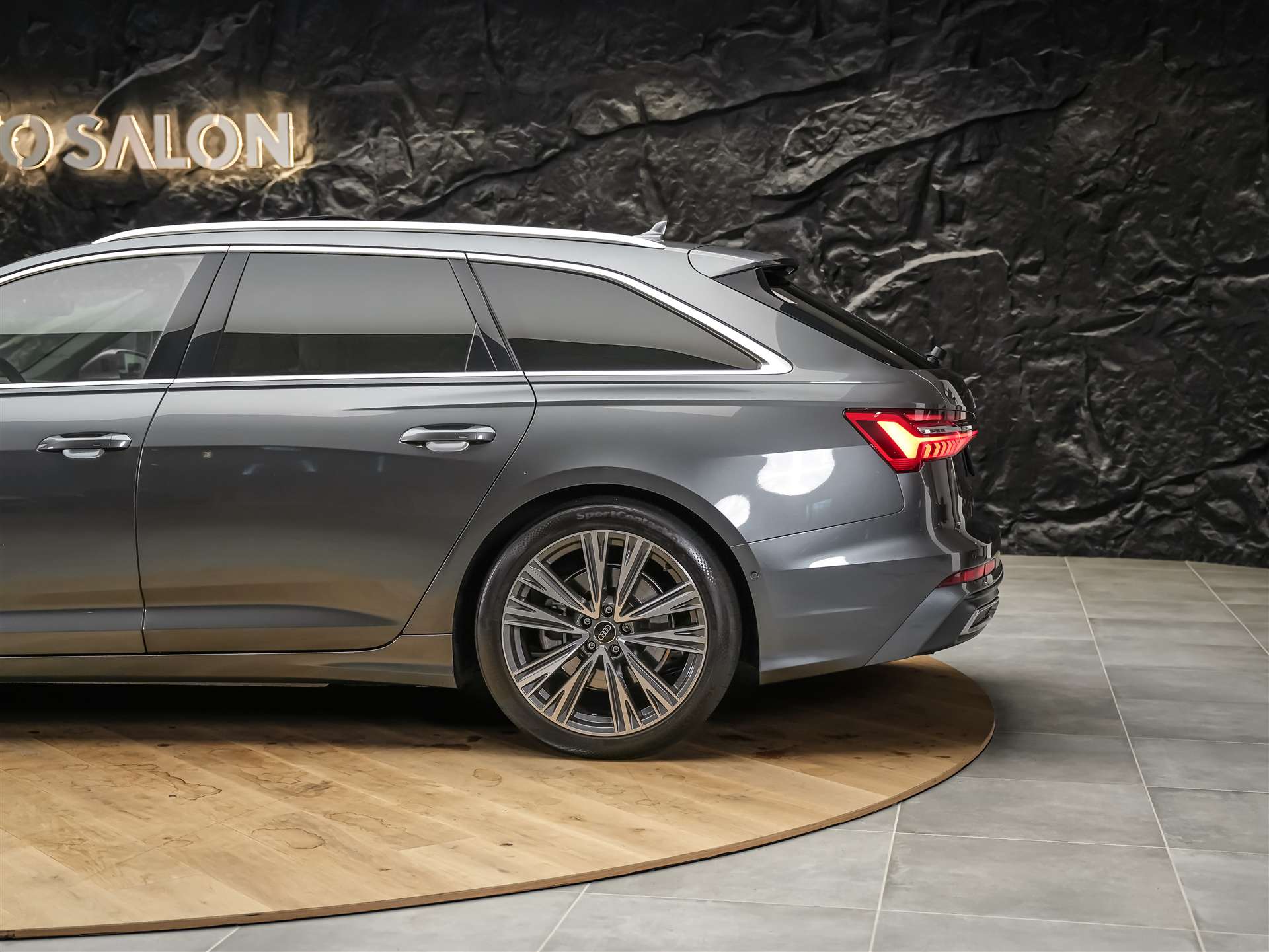 AUDI A6 Avant 45 TFSI S-Line advanced S-tronic quattro *Matrix-LED*Panorama*B&O*Ambientebeleuchtung*-image-20