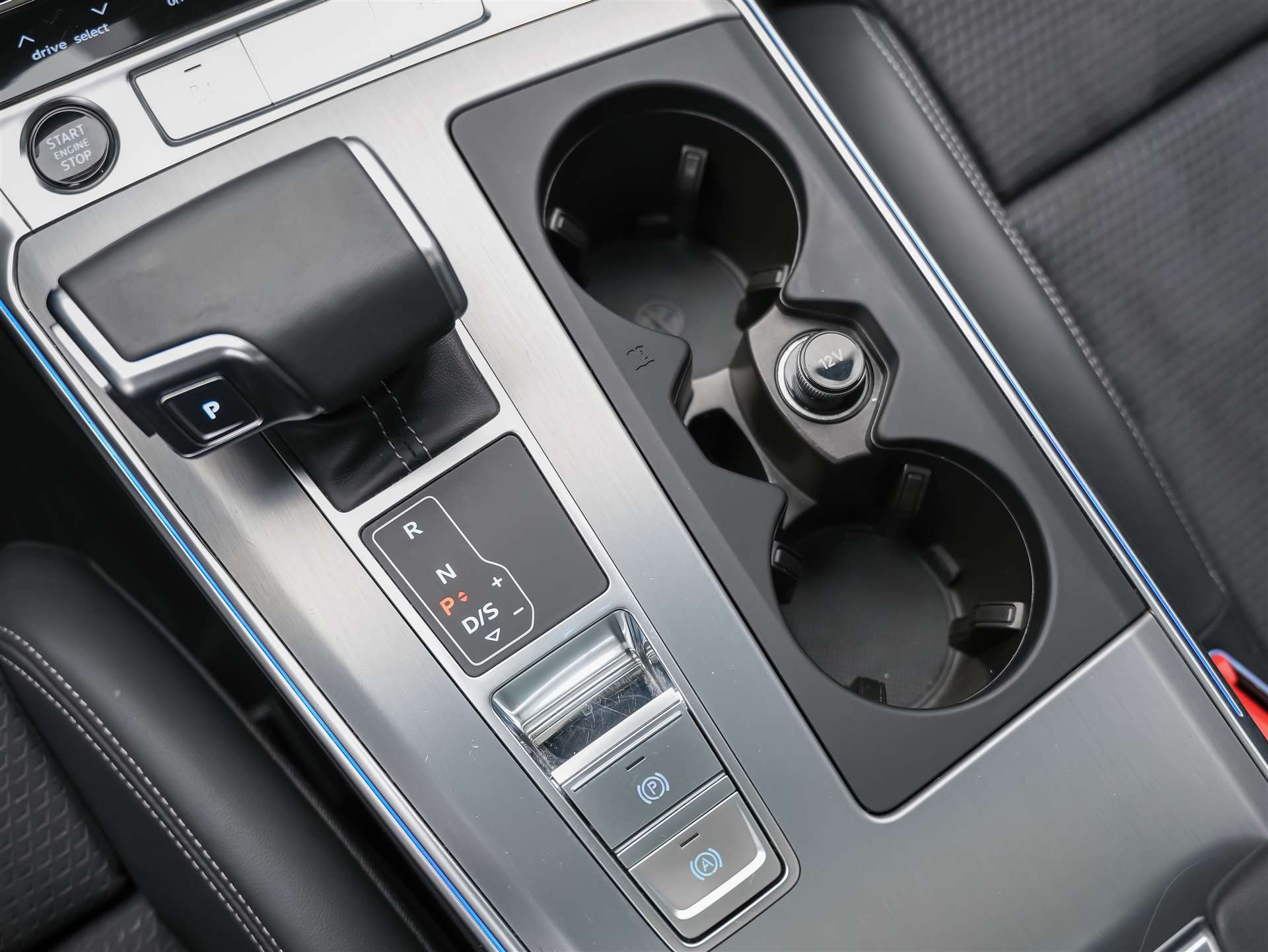 AUDI A6 Avant 45 TFSI S-Line advanced S-tronic quattro *Matrix-LED*Panorama*B&O*Ambientebeleuchtung*-image-24