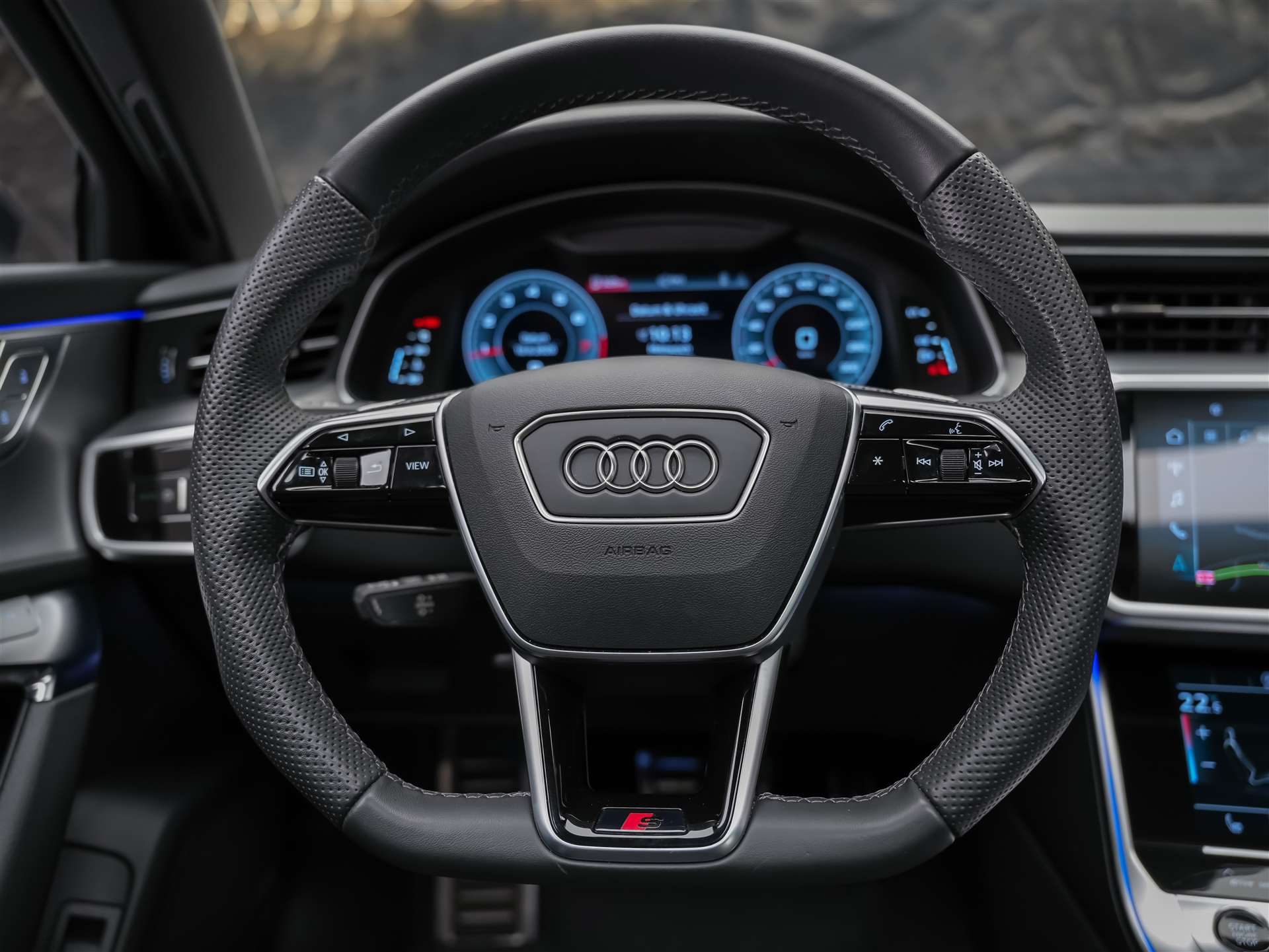 AUDI A6 Avant 45 TFSI S-Line advanced S-tronic quattro *Matrix-LED*Panorama*B&O*Ambientebeleuchtung*-image-31