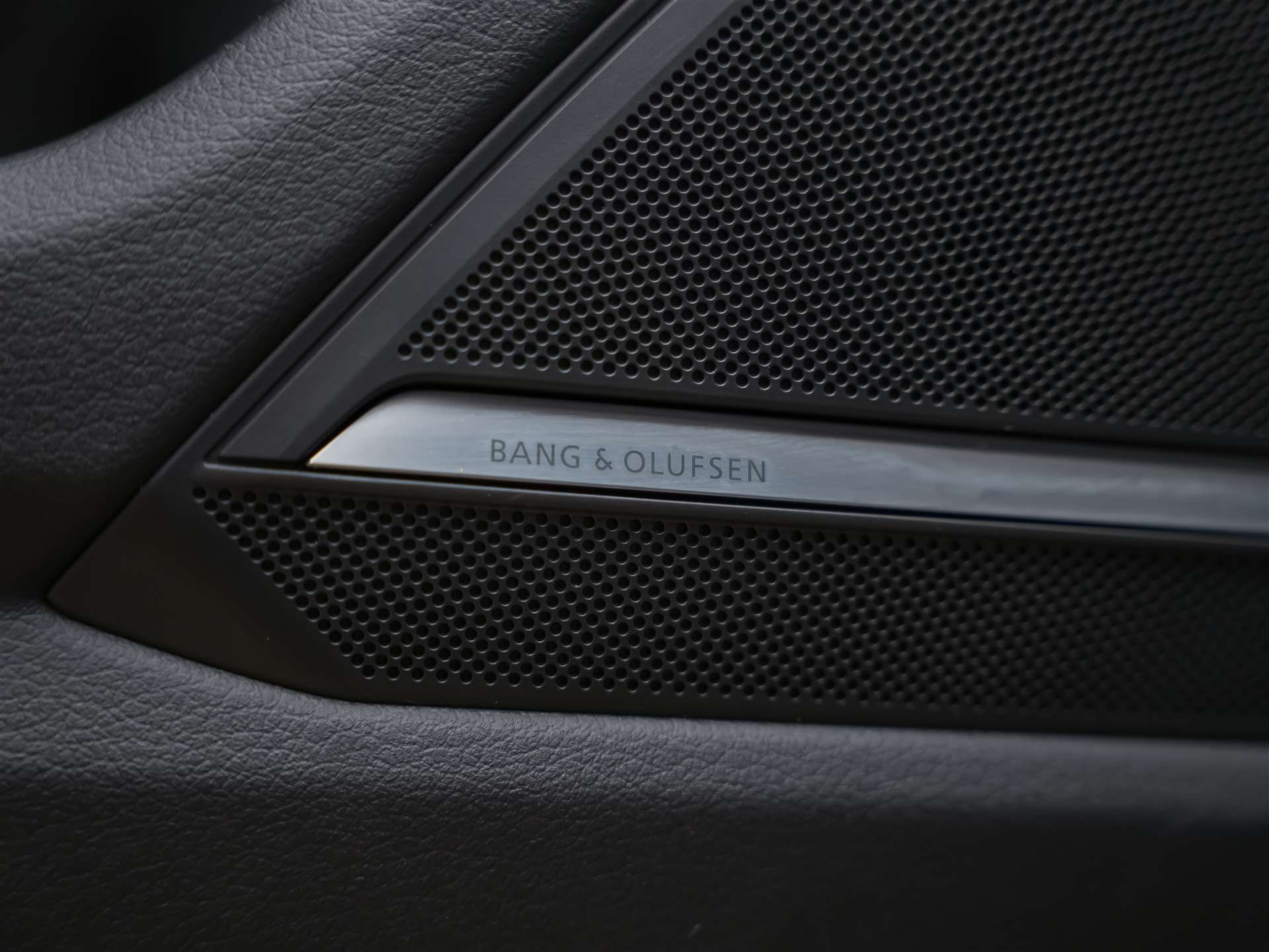 AUDI A6 Avant 45 TFSI S-Line advanced S-tronic quattro *Matrix-LED*Panorama*B&O*Ambientebeleuchtung*-image-29