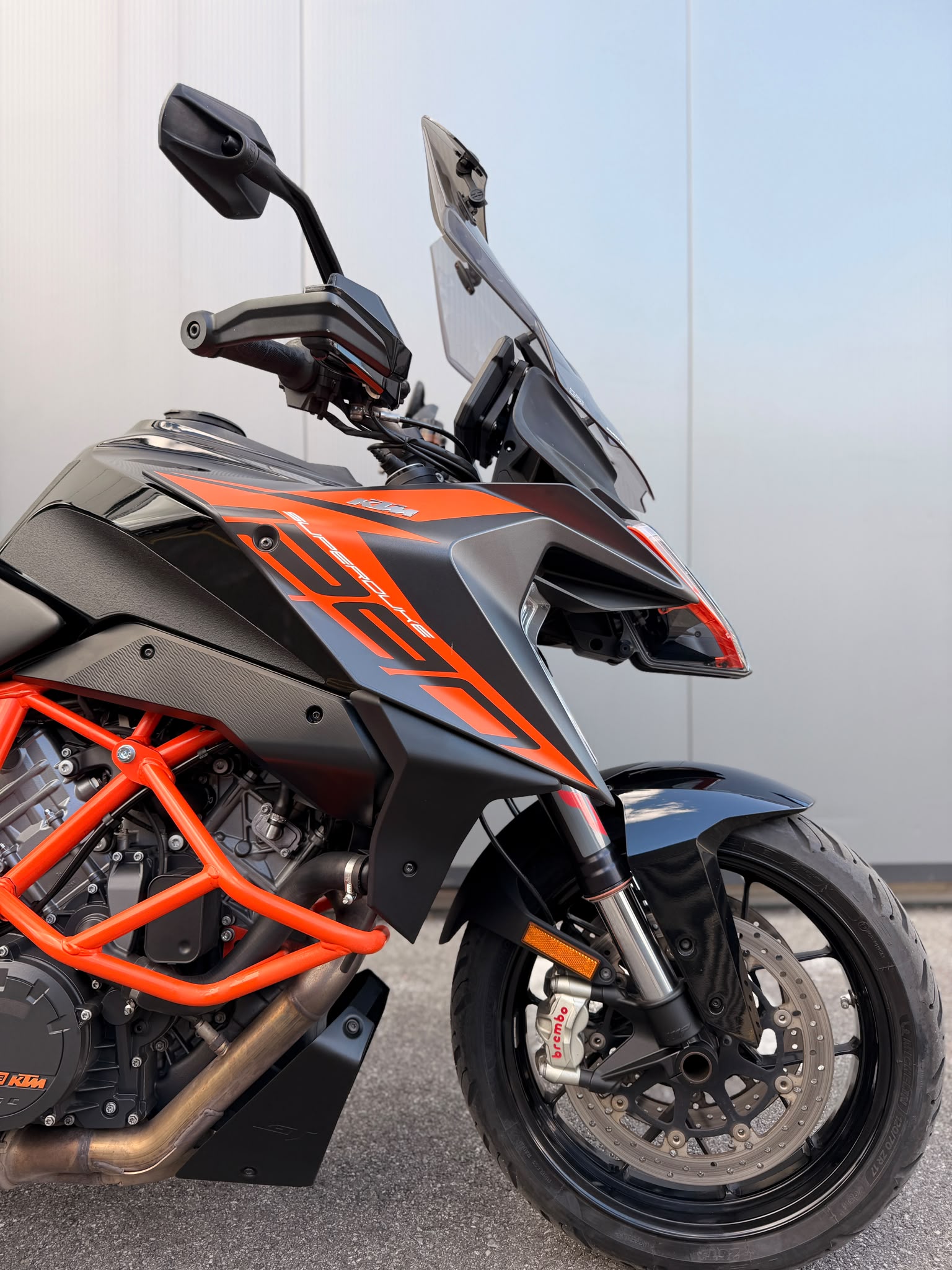 KTM 1290 Super Duke GT 2019-image-4
