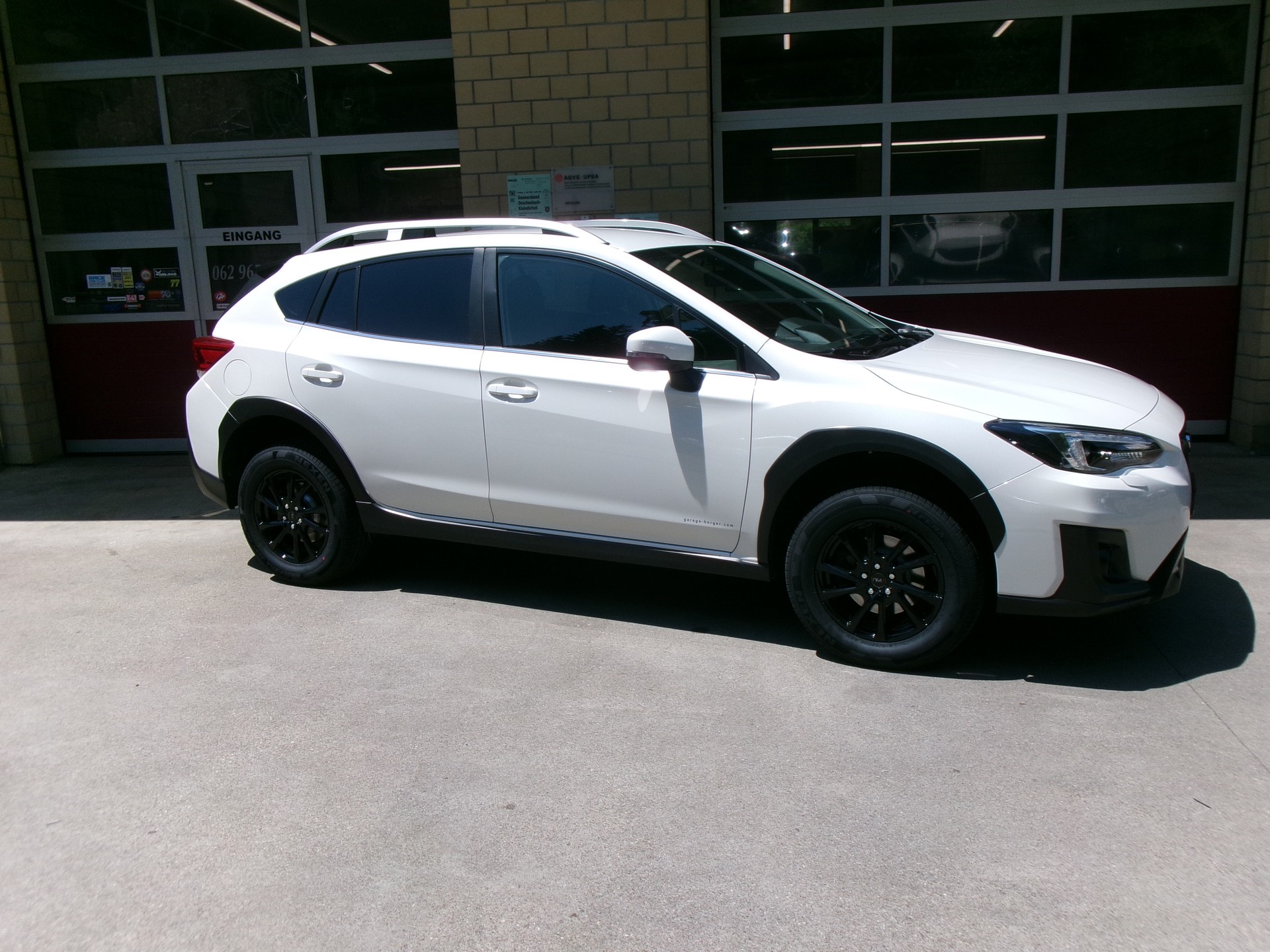 SUBARU XV 2.0 Swiss AWD Lineartronic-showroom-element-1