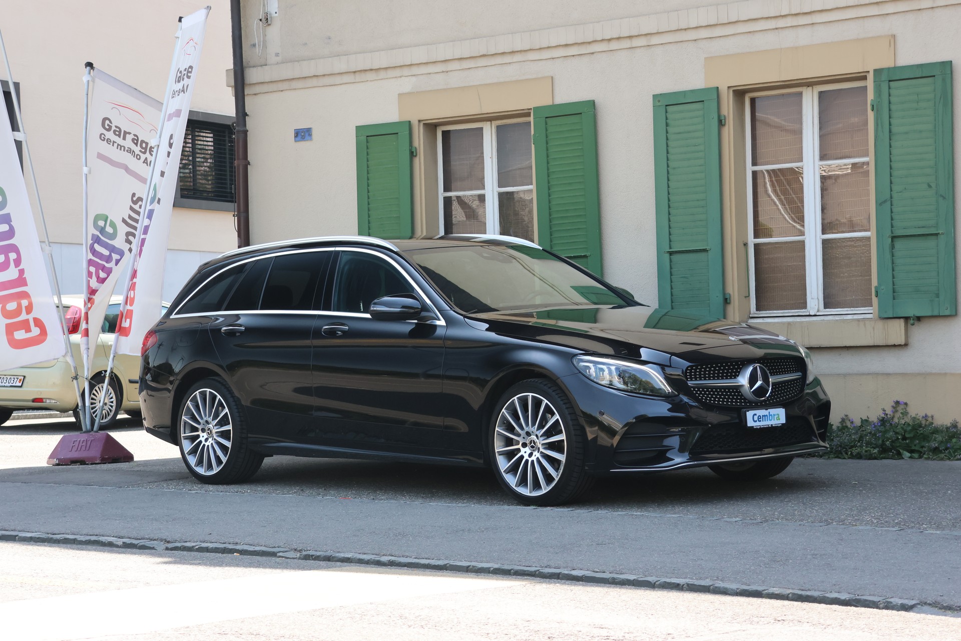 MERCEDES-BENZ C 200 AMG Line 4Matic 9G-Tronic-showroom-element-2
