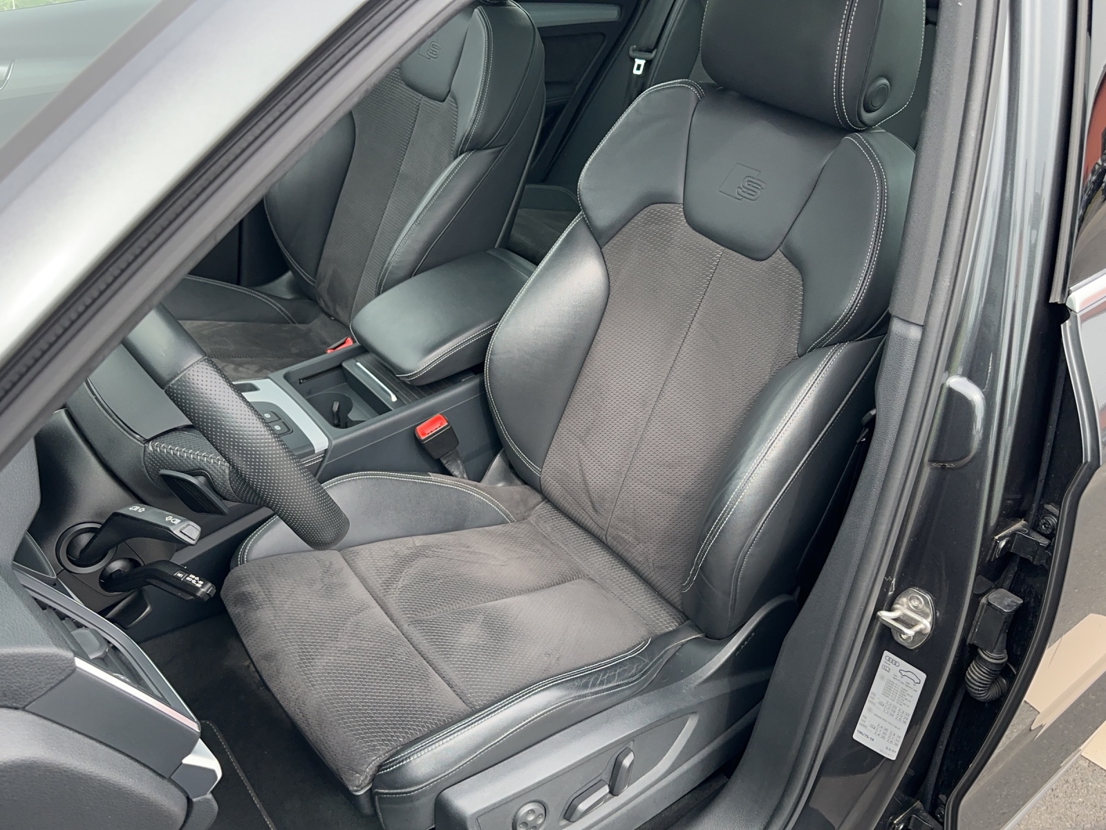 AUDI Q5 45 TFSI sport quattro S-tronic-image-11