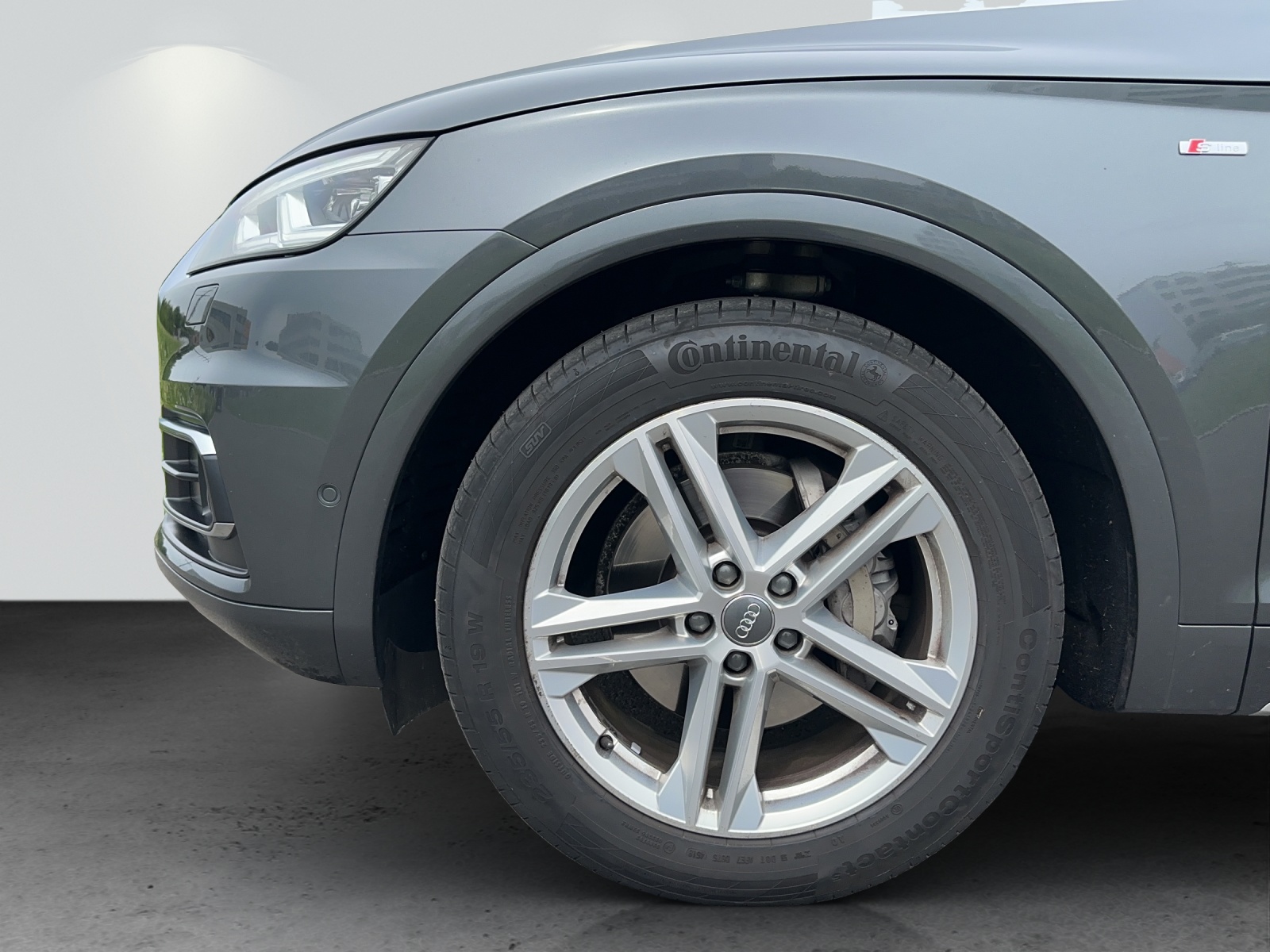 AUDI Q5 45 TFSI sport quattro S-tronic-image-10