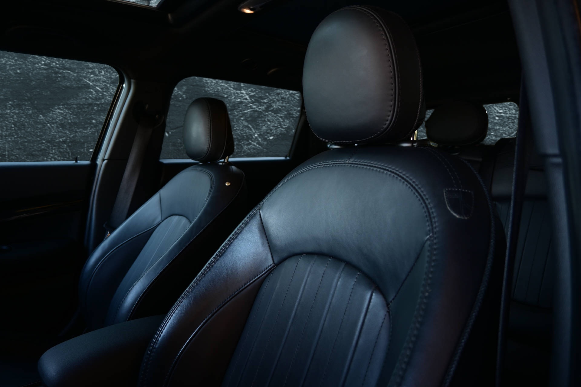 MINI Clubman F54 2.0i John Cooper Works ALL4-image-15