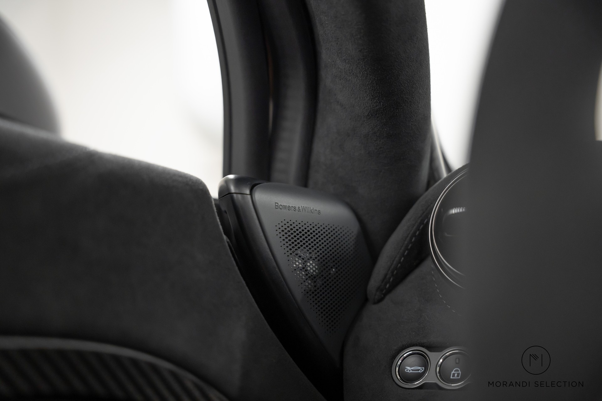 McLAREN 765 LT Spider 4.0 V8 SSG-image-24