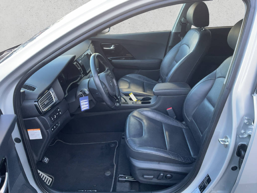 KIA Niro 1.6 GDi Plug-in Hybrid-image-8