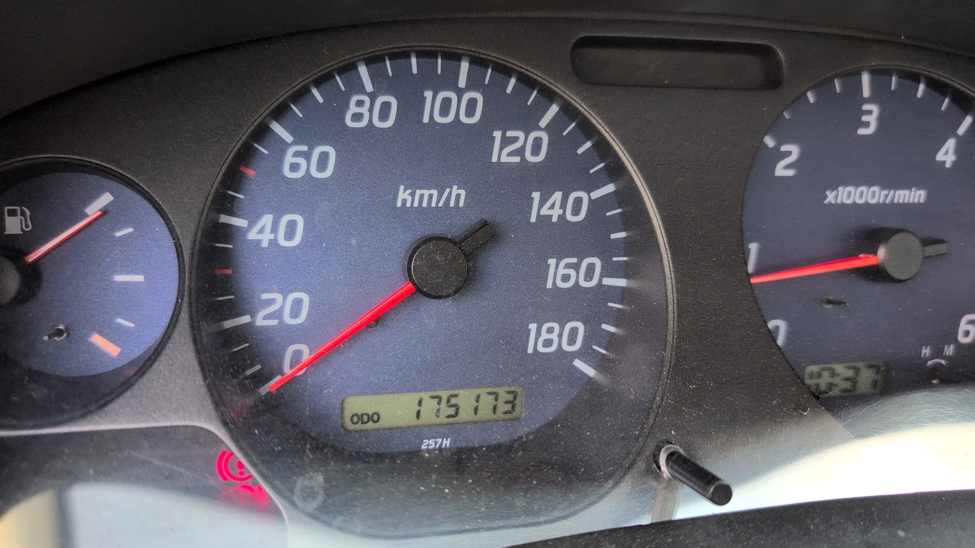 NISSAN 2.5 Di 4x4-image-3