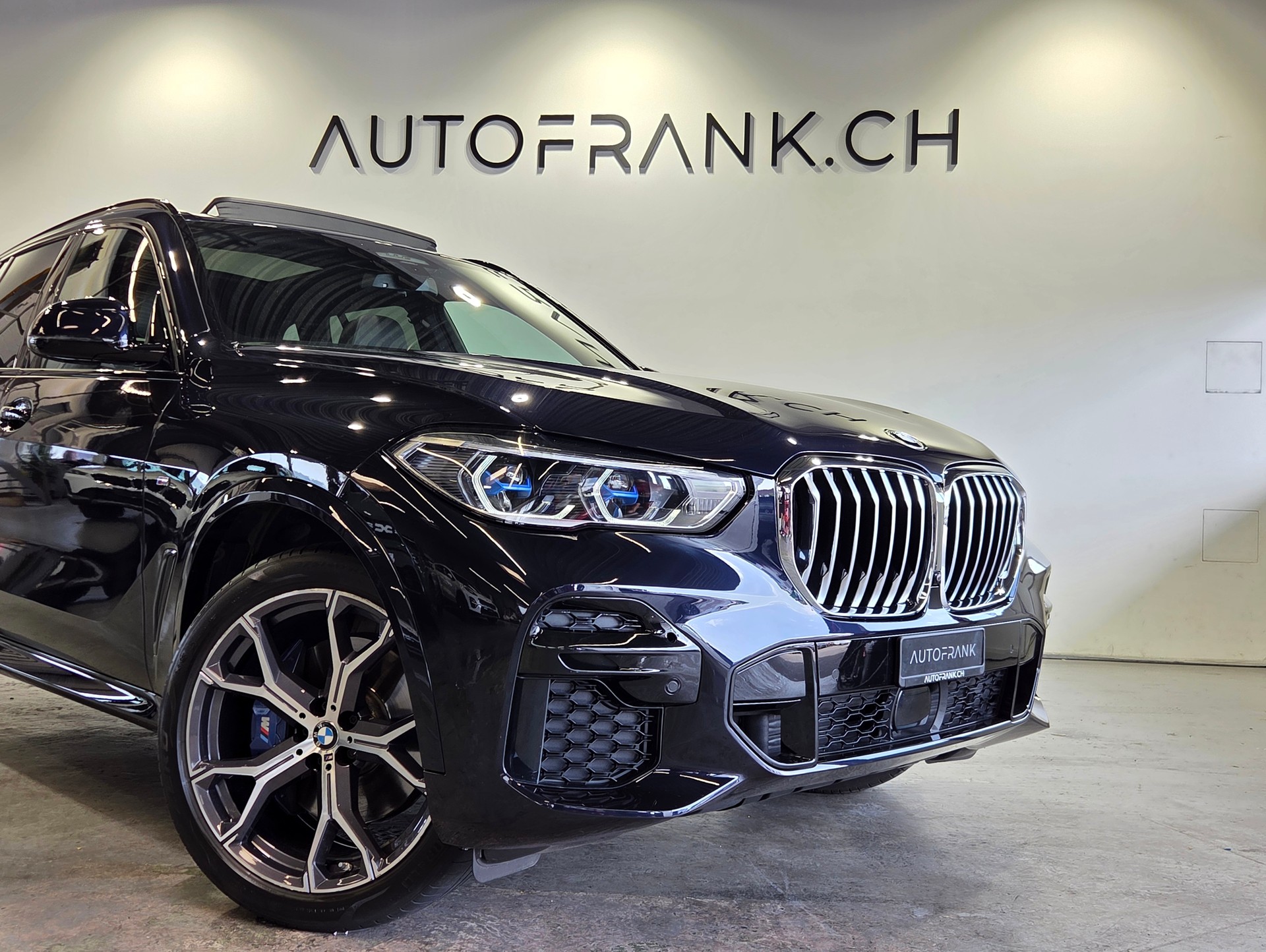 BMW X5 30d xDrive M-Sport-image-9