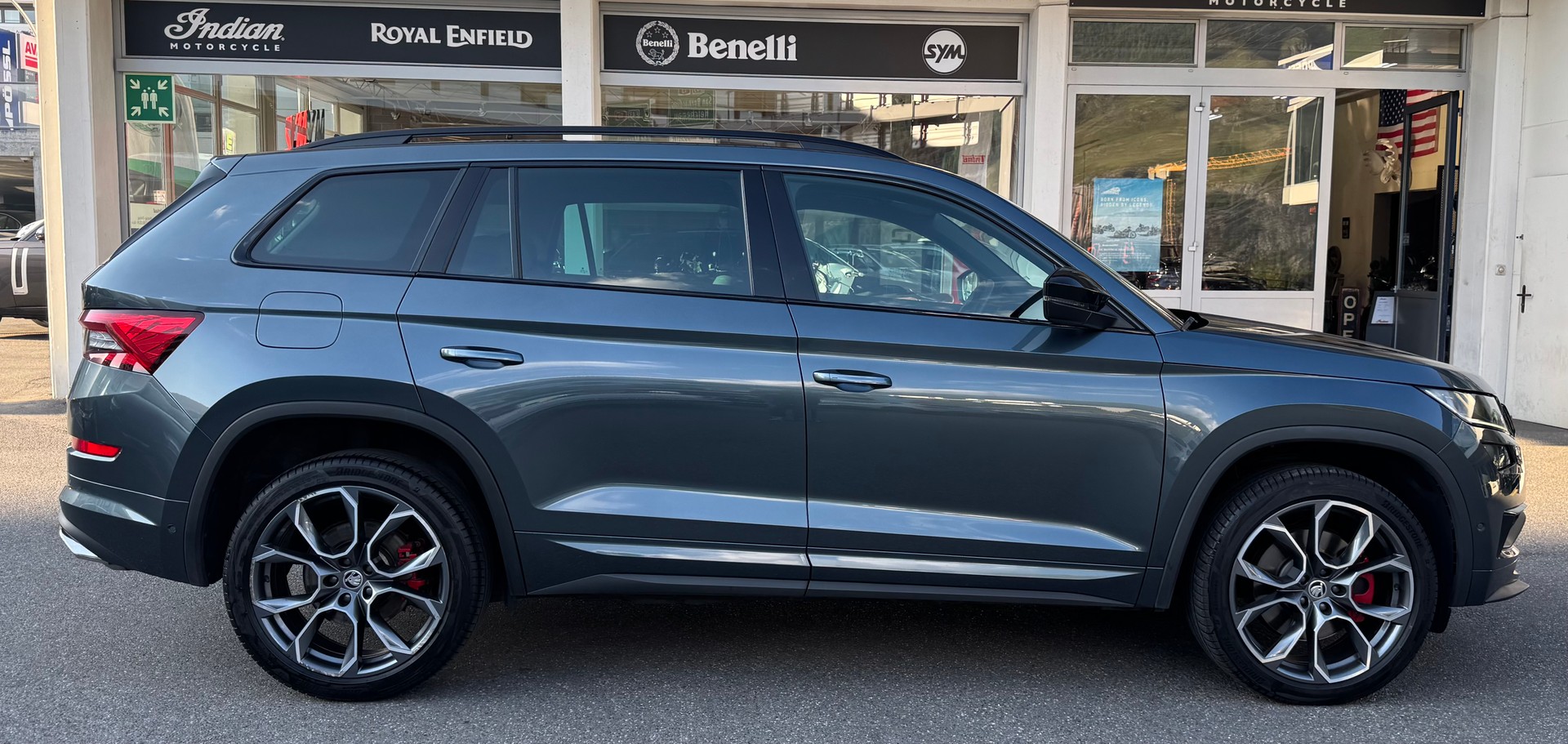 SKODA Kodiaq 2.0 Bi-TDI SCR RS 4x4 DSG-showroom-element-1