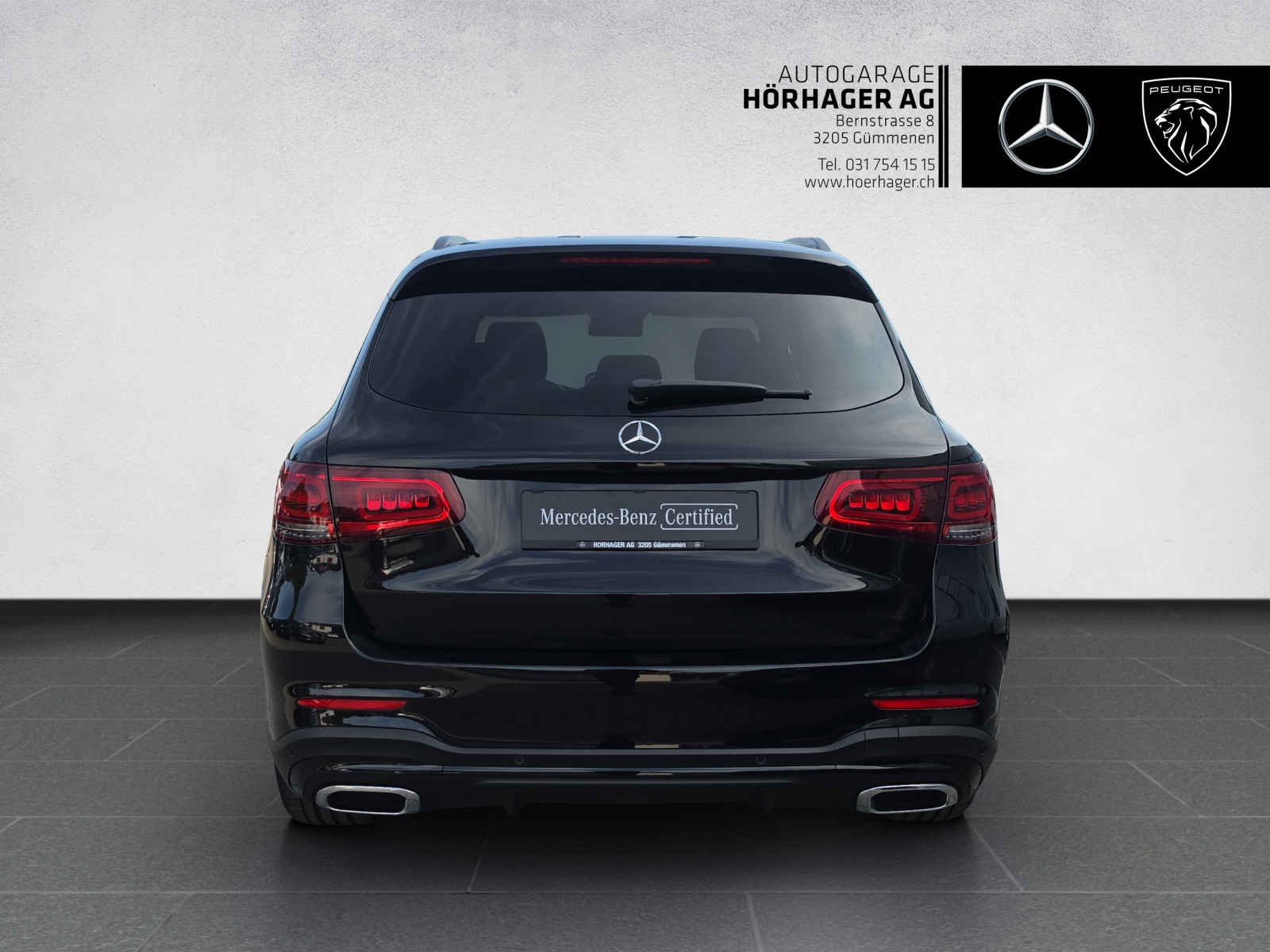 MERCEDES-BENZ GLC 300 AMG Line 4Matic 9G-Tronic-showroom-element-3