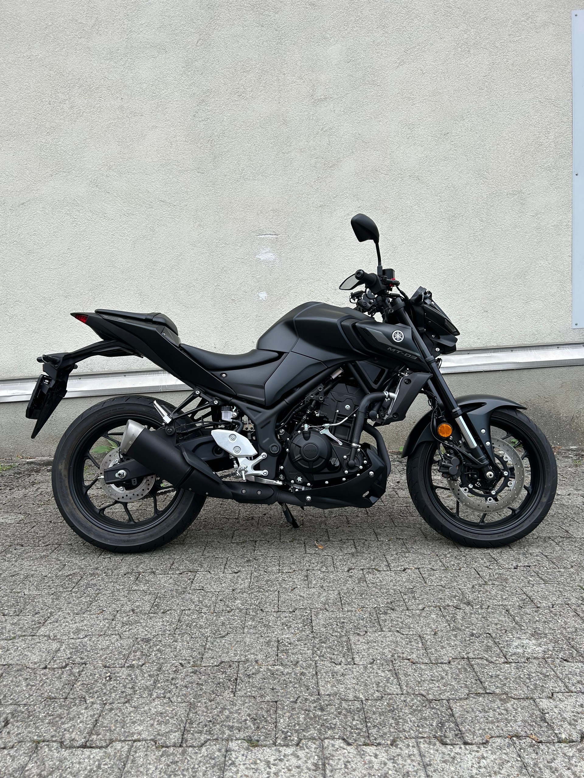 YAMAHA MT-03 ABS-image-2
