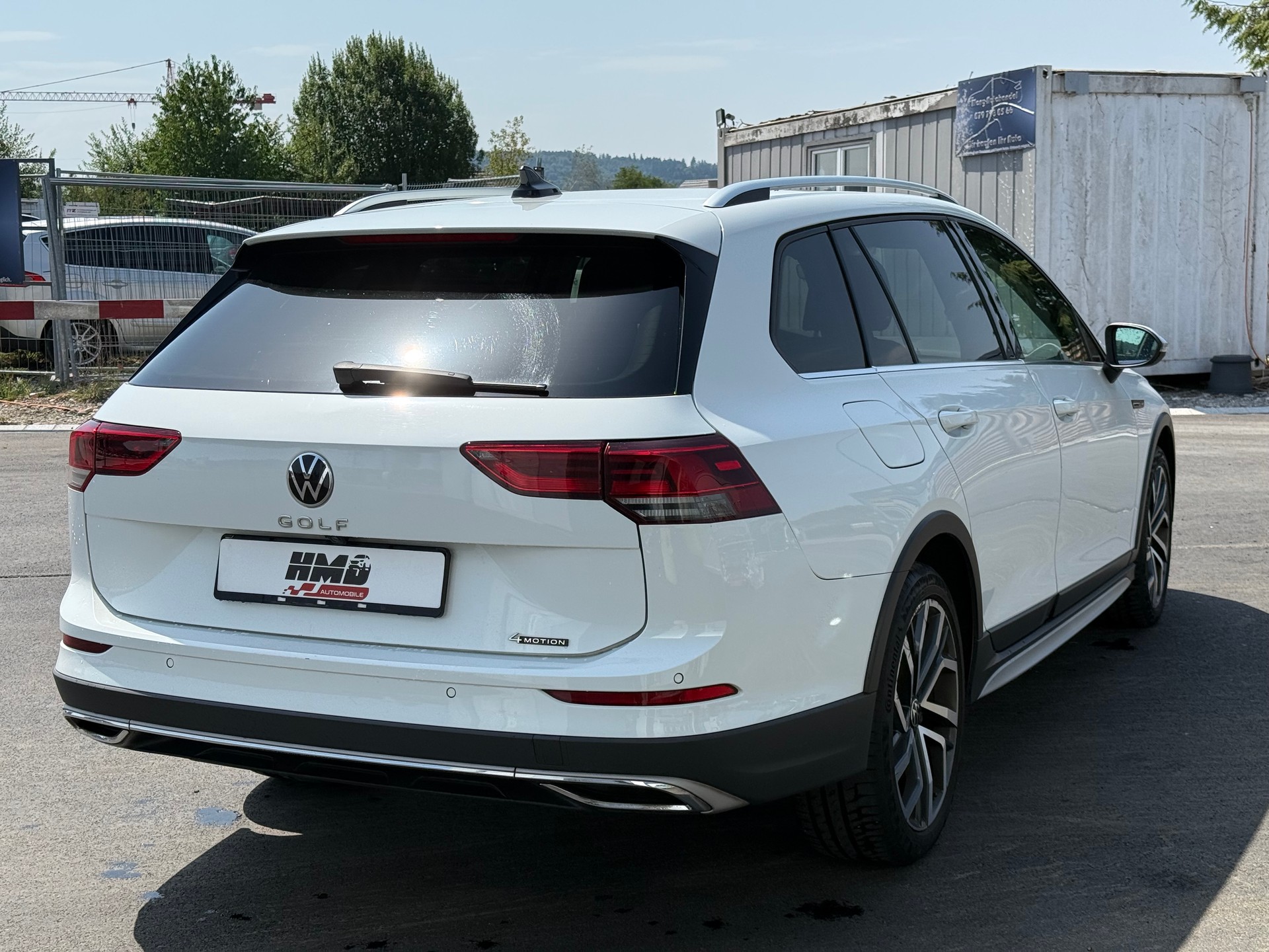 VW Golf 2.0 TDI Alltrack DSG 4Motion-image-4