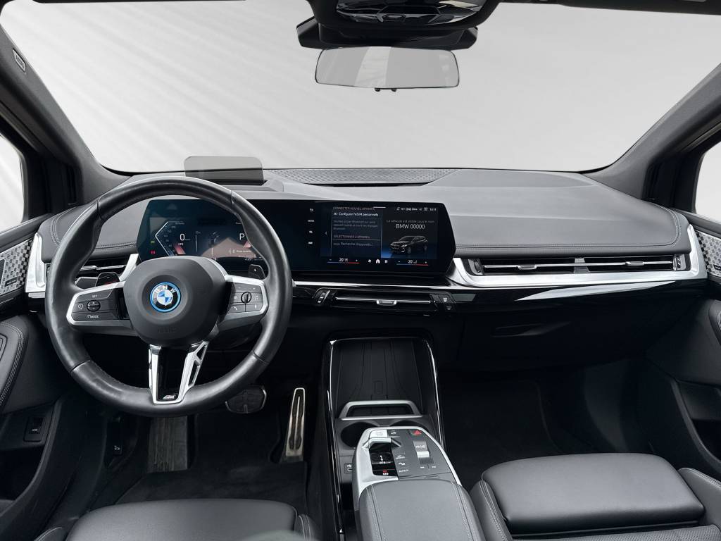 BMW 225e xDrive Active Tourer M Sport-image-6