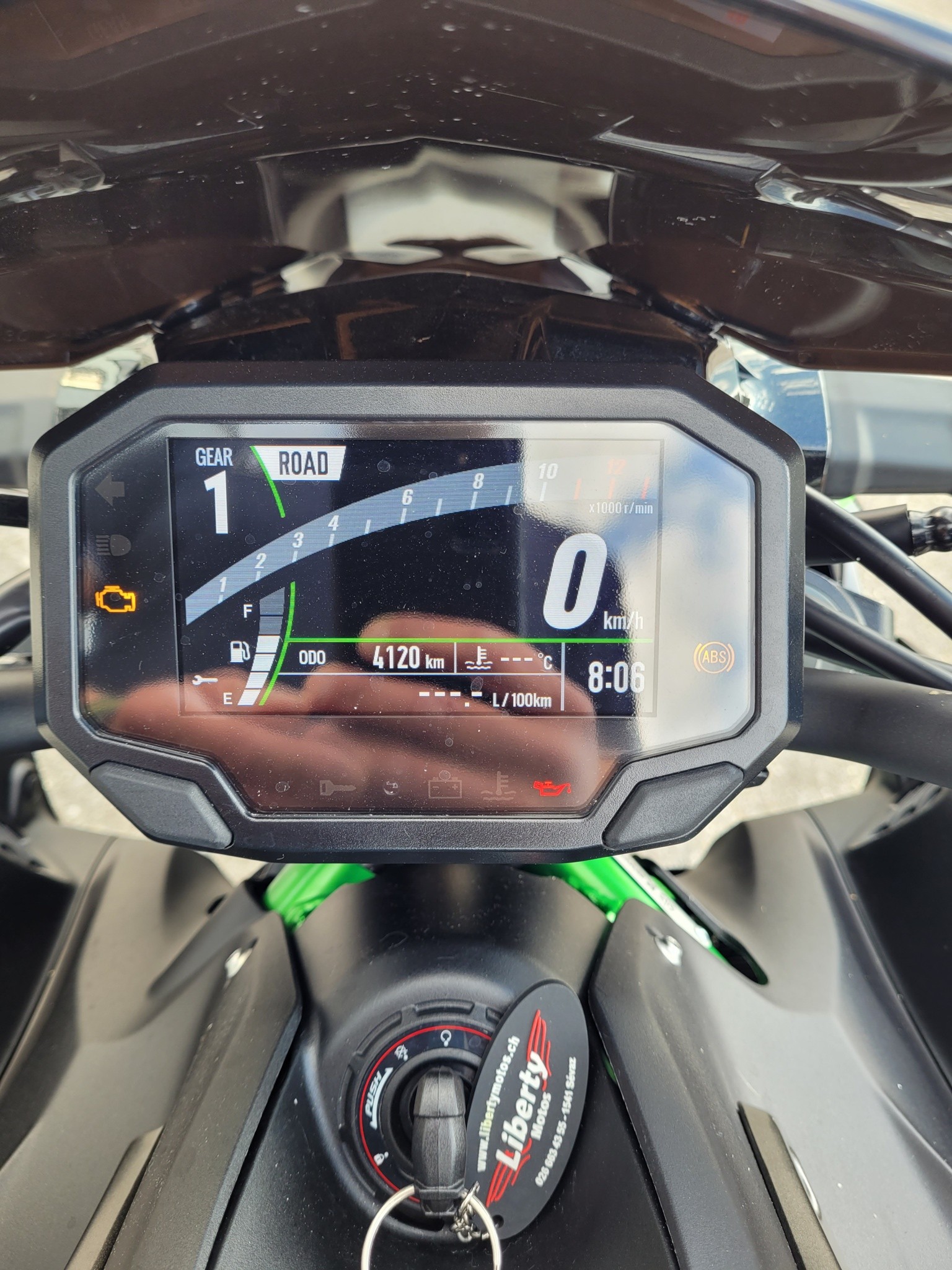 KAWASAKI Z 900-image-5