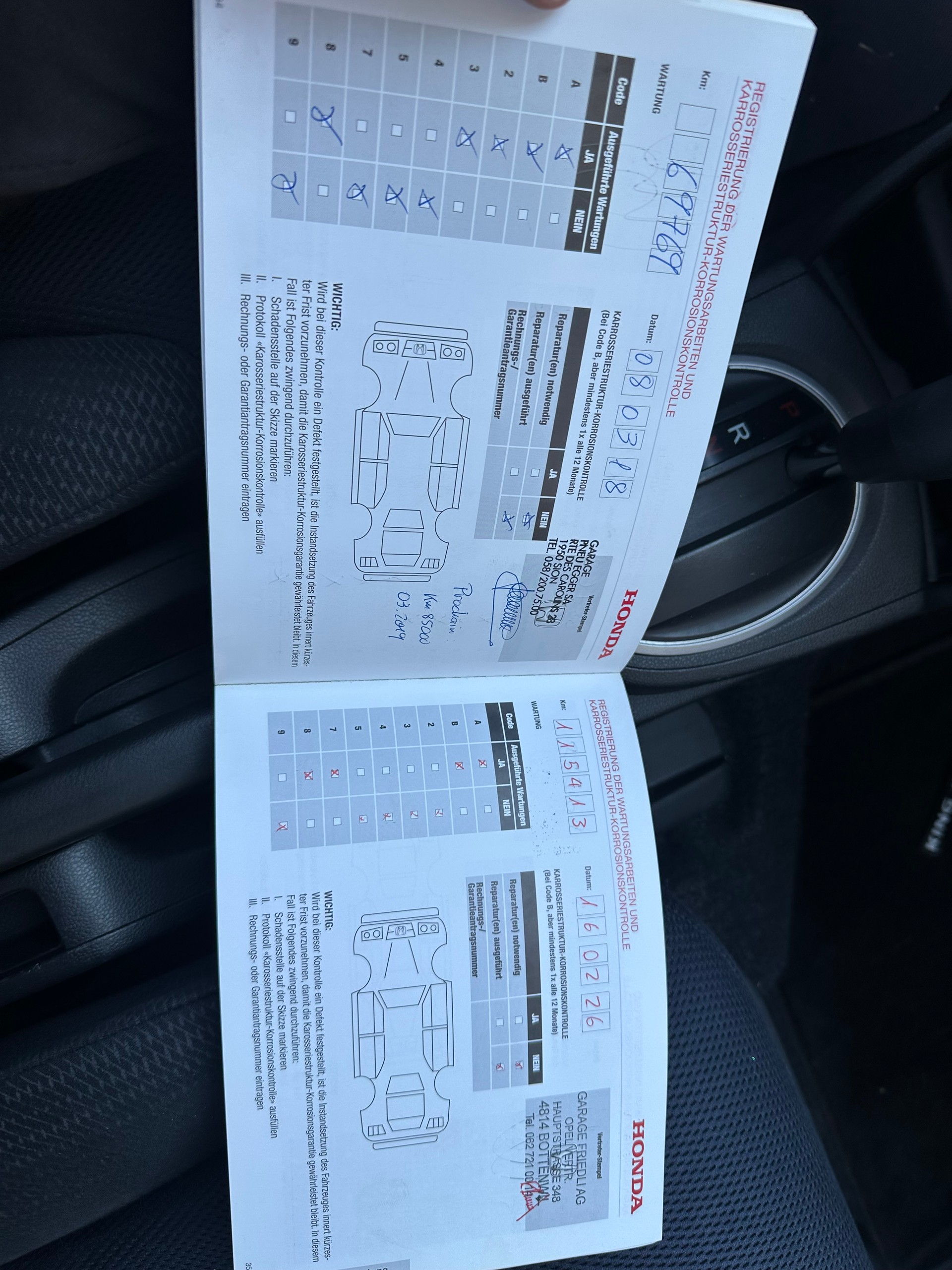 HONDA Jazz 1.3i Hybrid Comfort CVT-image-13