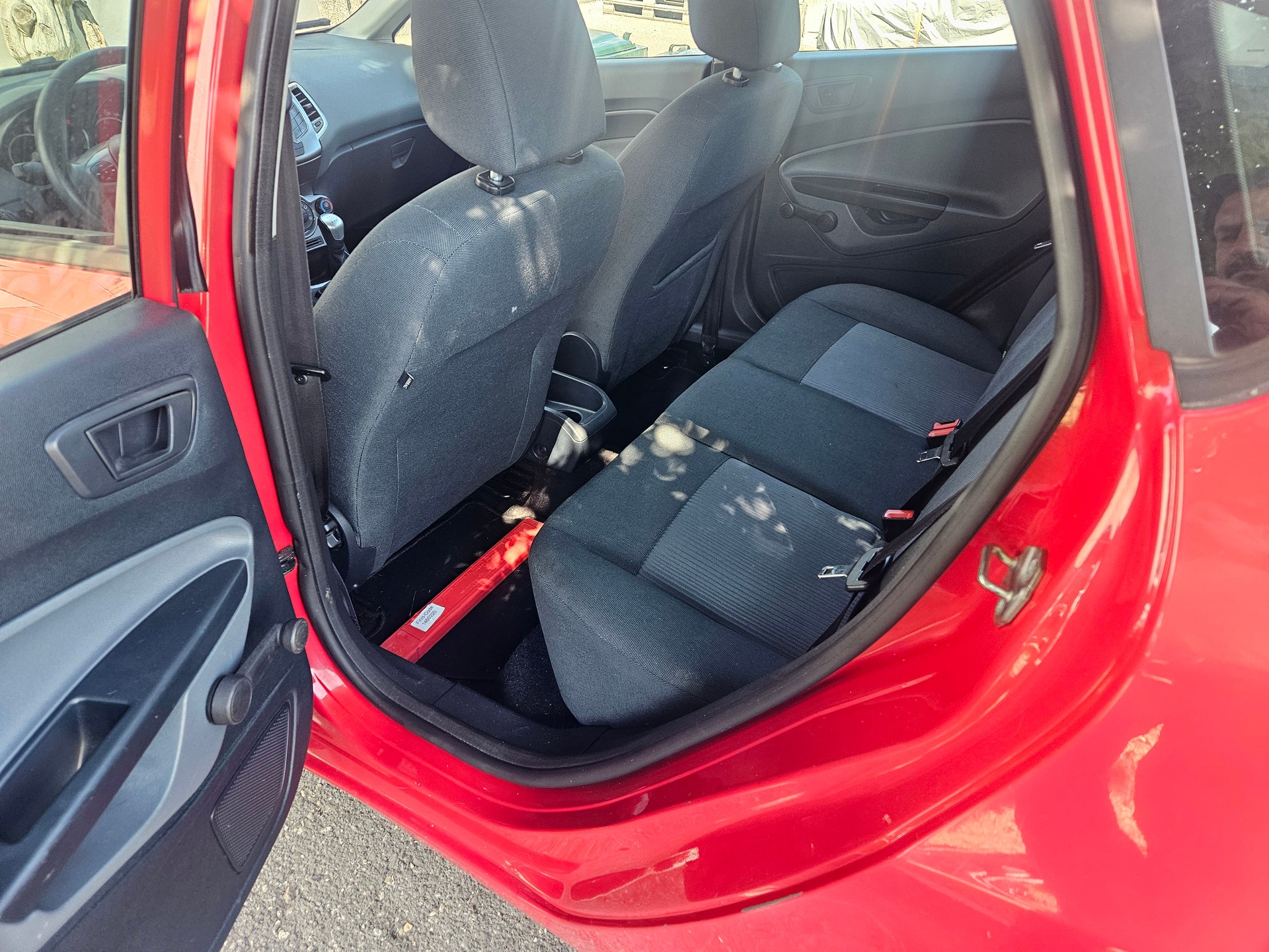 FORD Fiesta 1.4 16V Trend-image-6