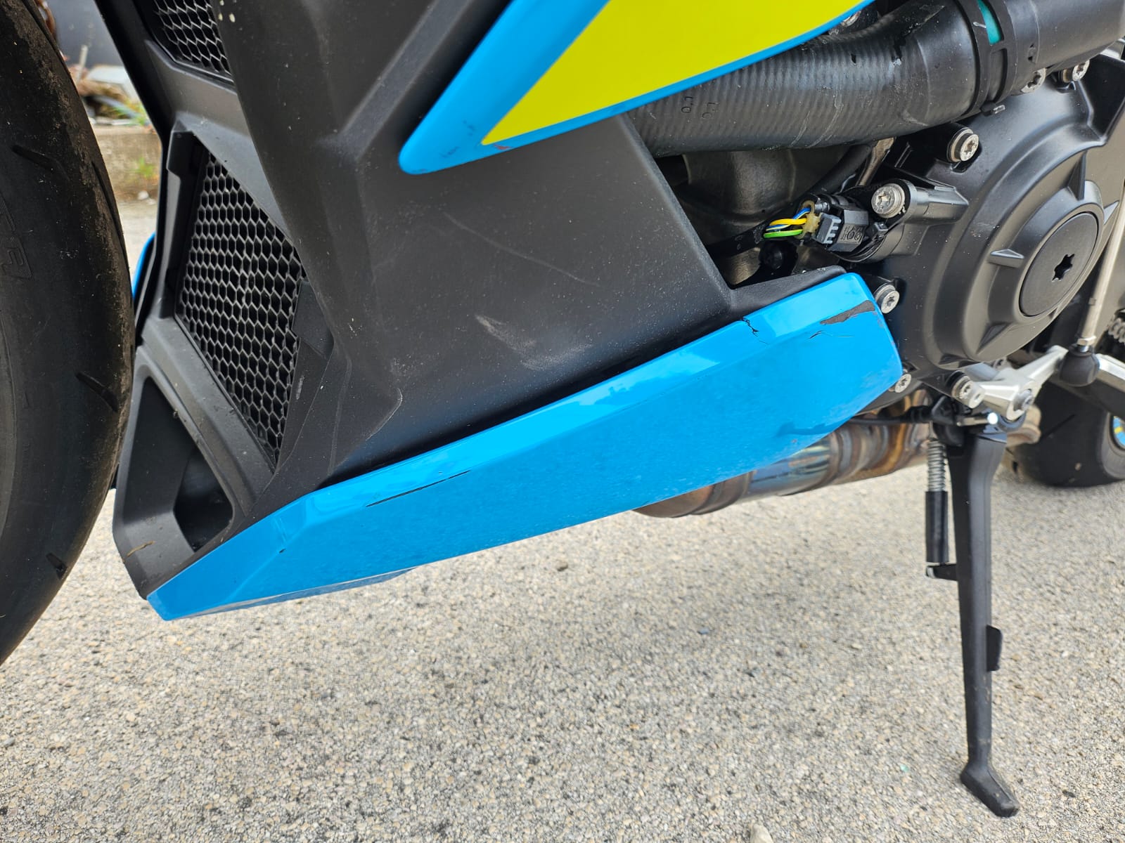 BMW S 1000 R BESCHADIG ENDOMMAGEE-image-12