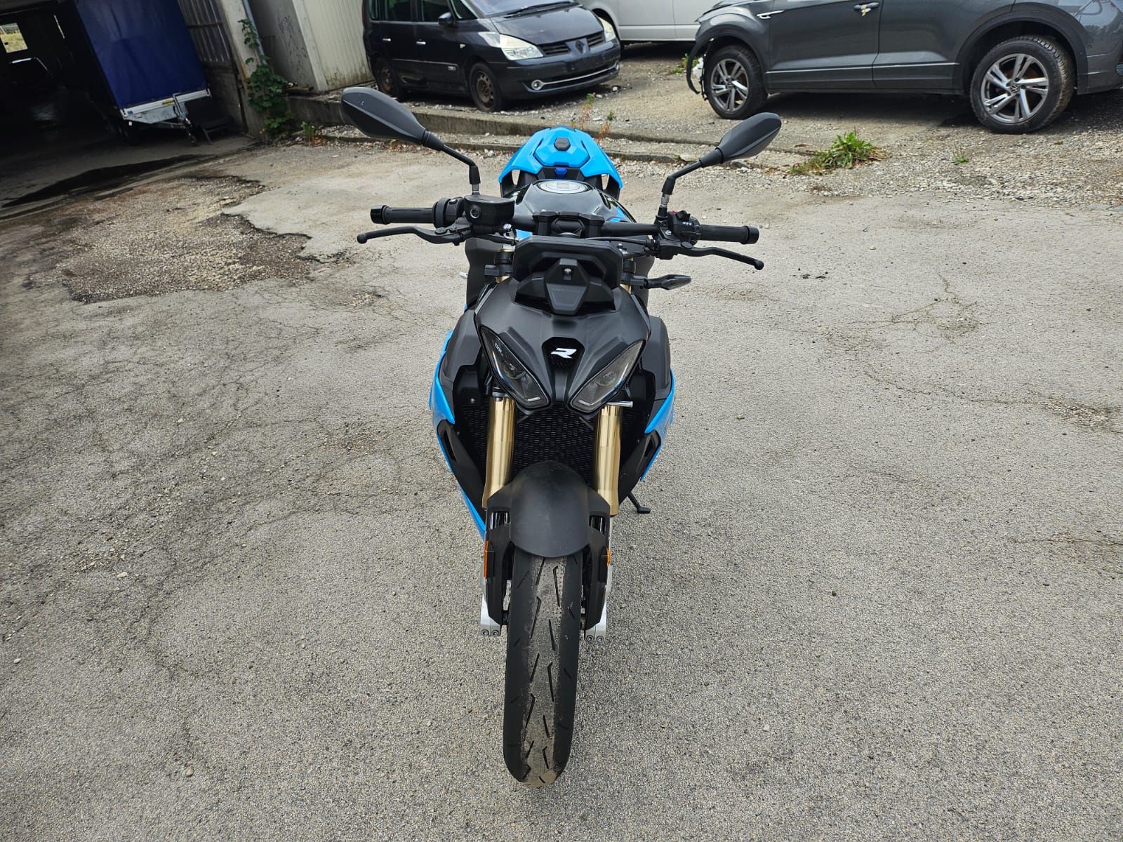 BMW S 1000 R BESCHADIG ENDOMMAGEE-image-8