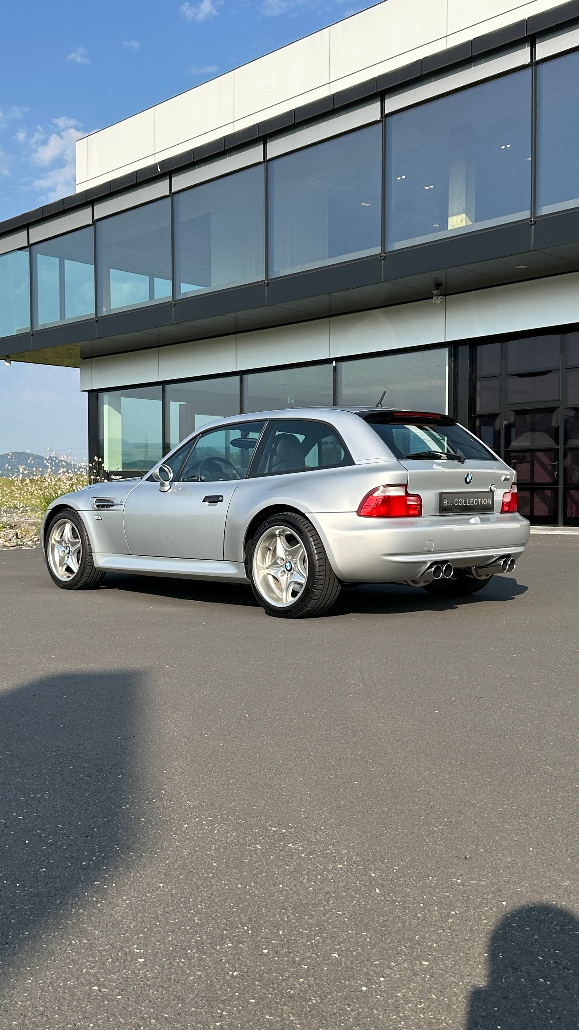 BMW M Coupé-showroom-element-1