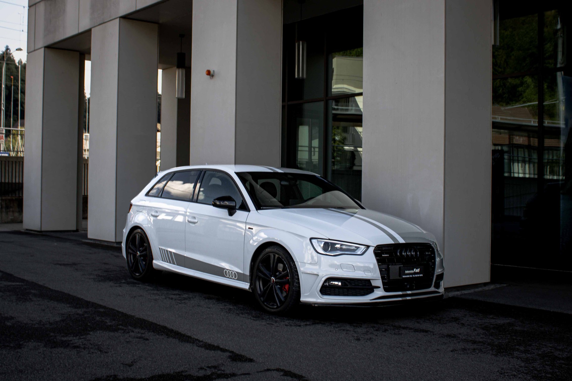 AUDI A3 Sportback 2.0 TDI S Line quattro S-tronic-image-4