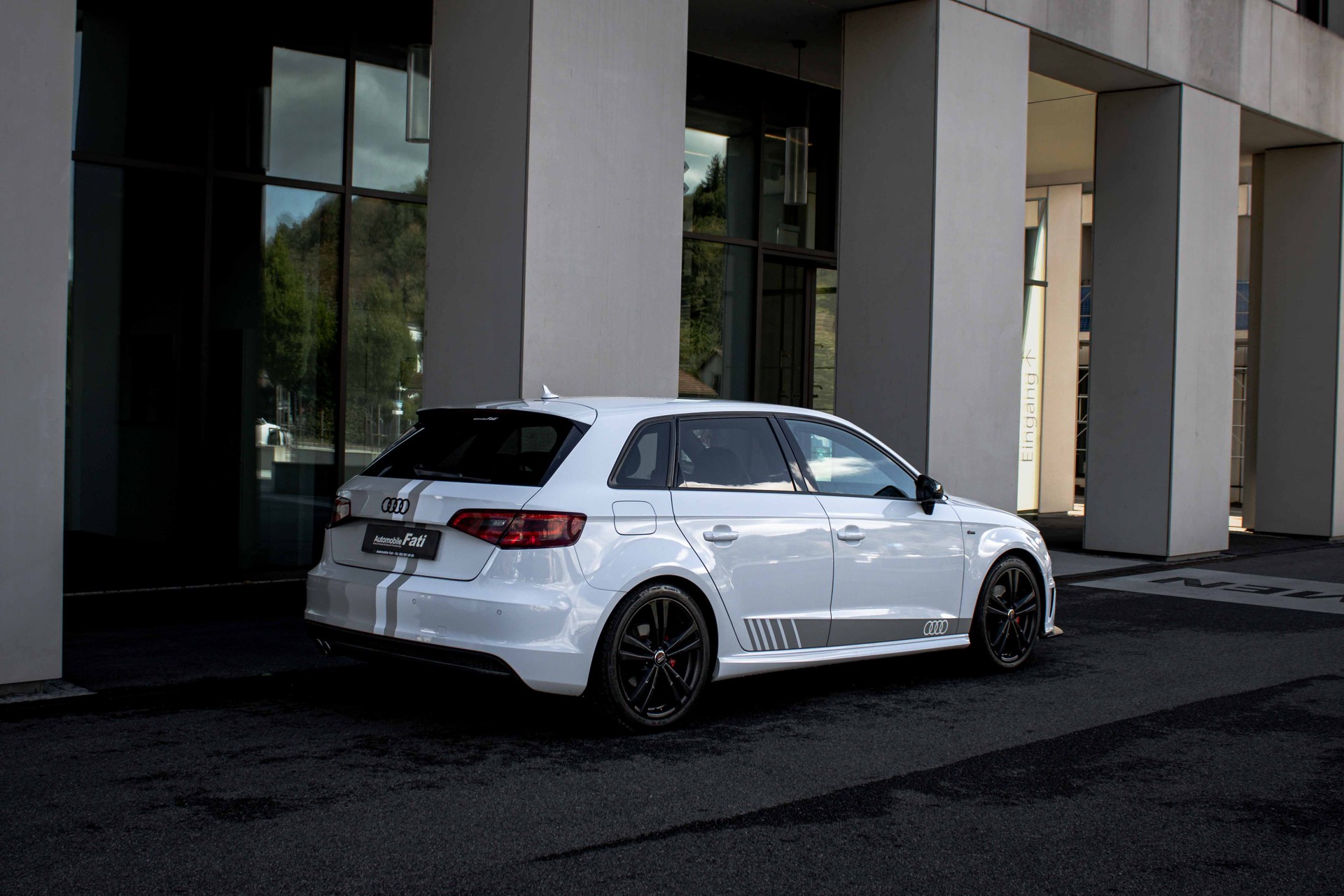 AUDI A3 Sportback 2.0 TDI S Line quattro S-tronic-image-6