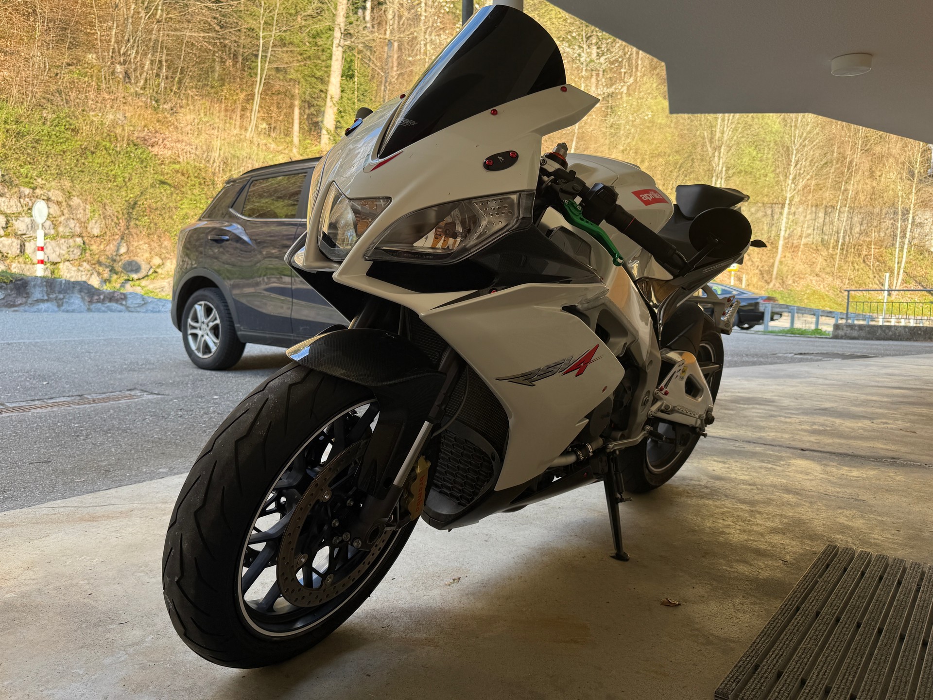 APRILIA RSV4 R-image-7