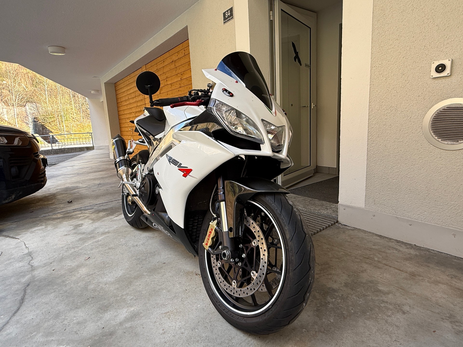 APRILIA RSV4 R-image-6