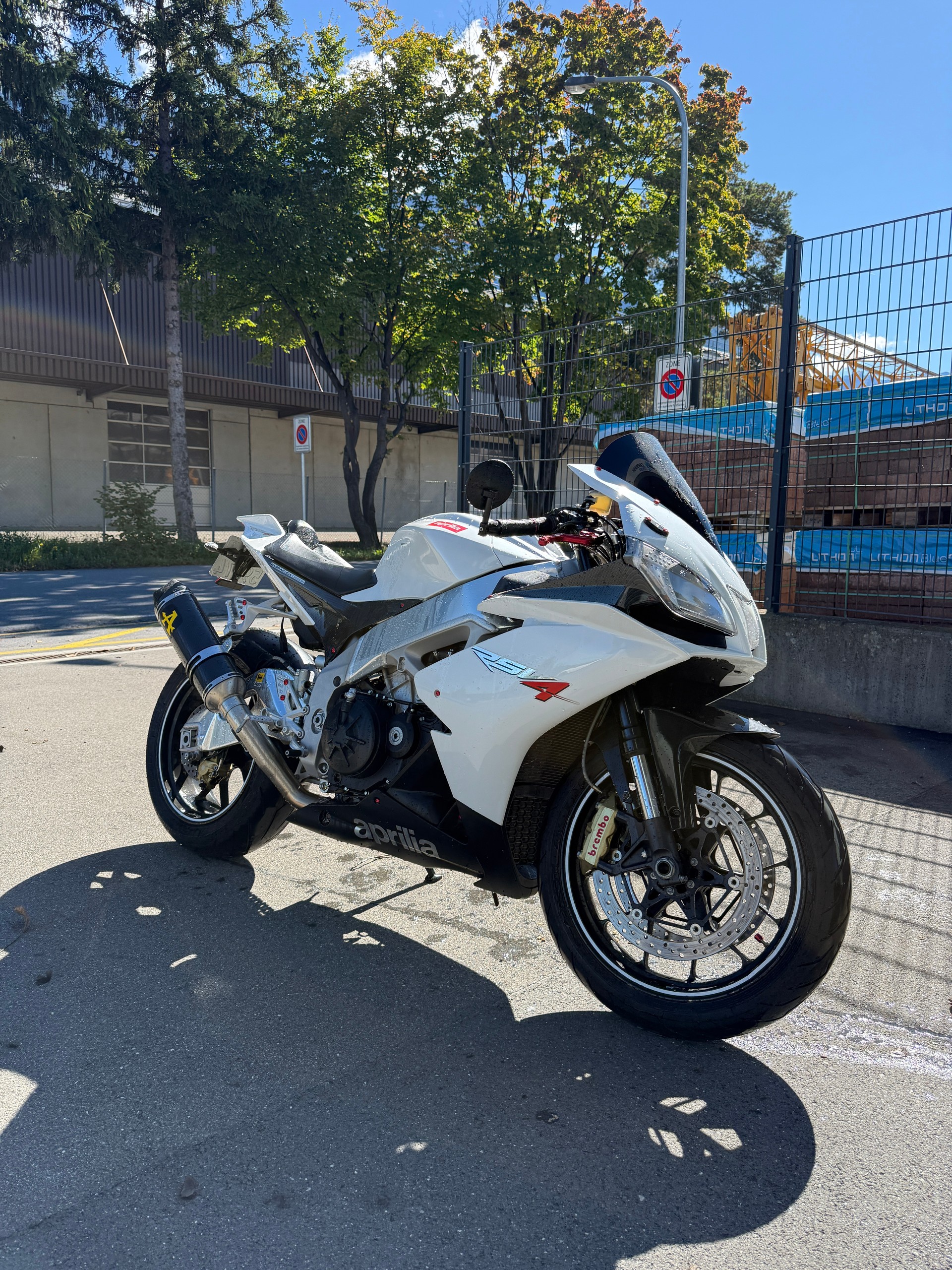 APRILIA RSV4 R-image-0