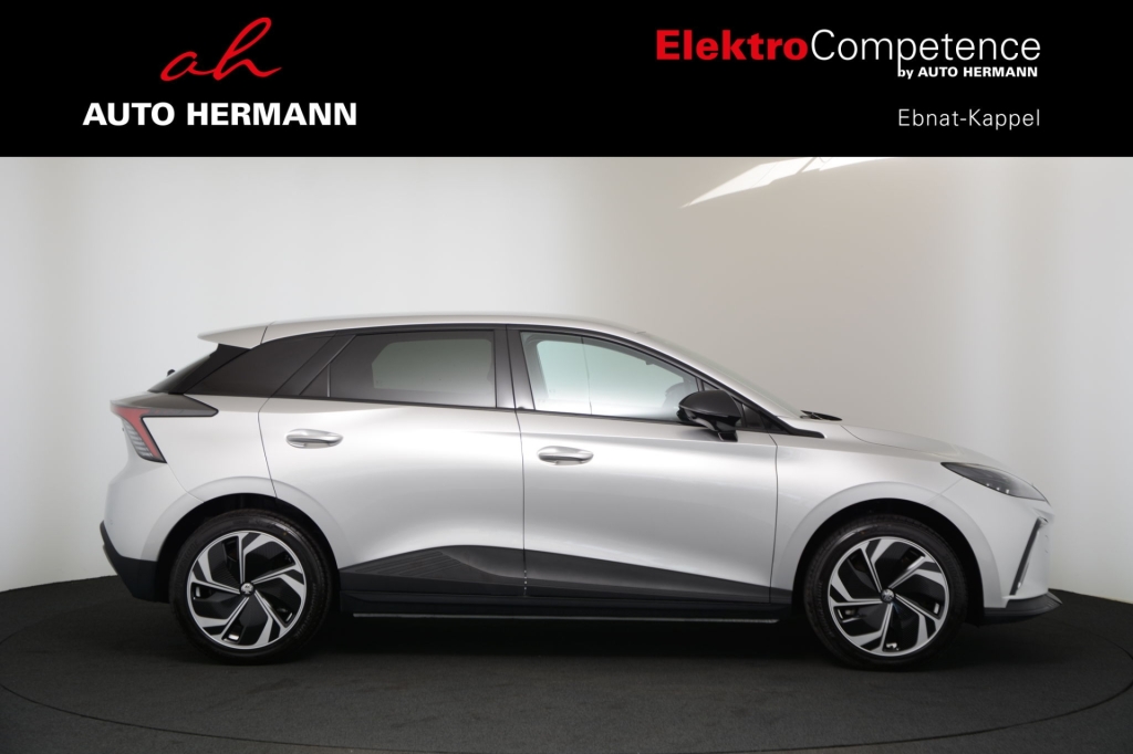 MG 4 EV 64kWh Premium Facelift-image-7
