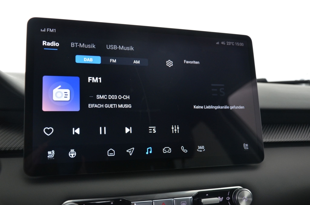 MG 4 EV 64kWh Premium Facelift-image-18