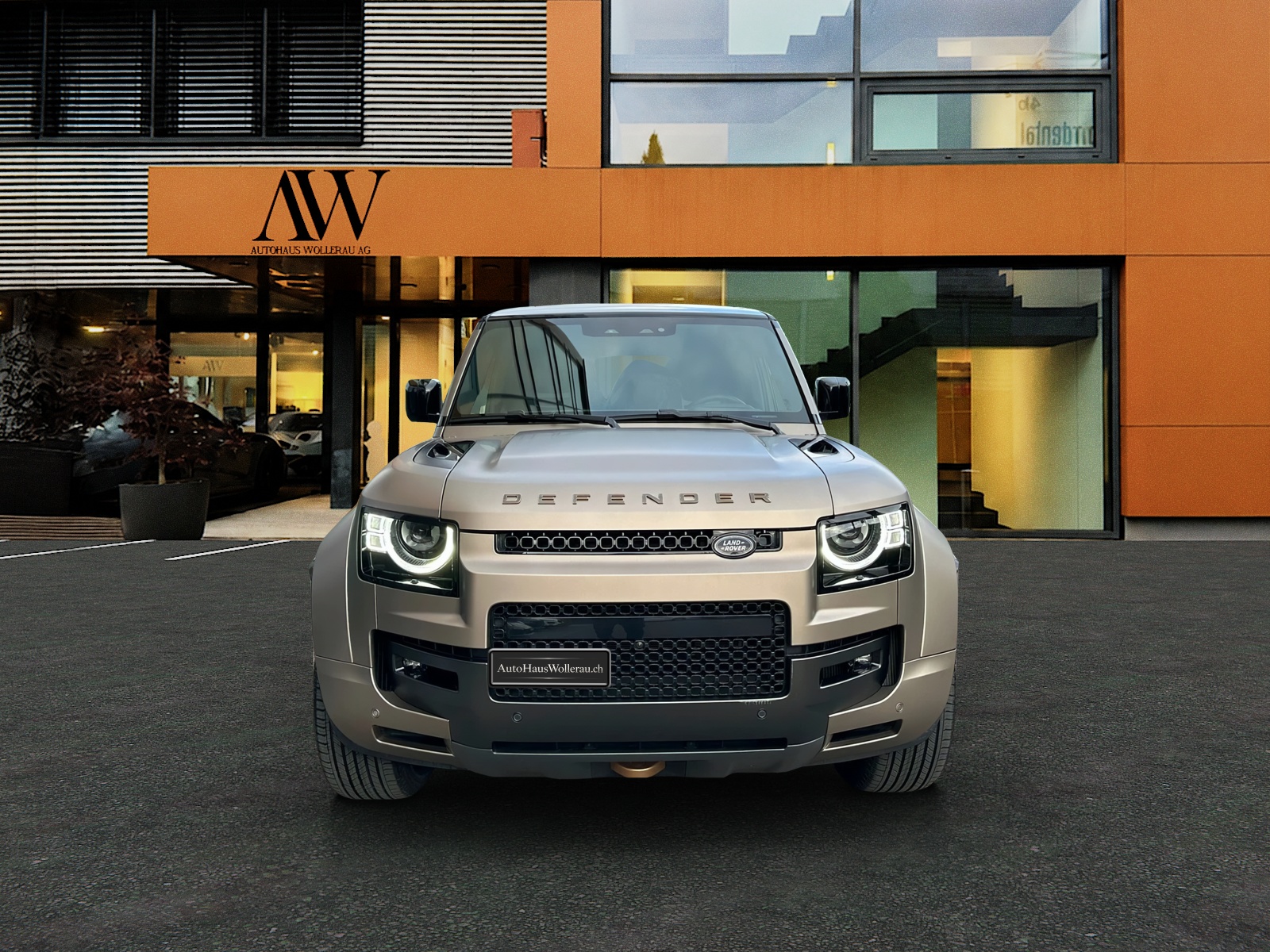 LAND ROVER Defender 110 4.4 V8 Octa / CH Auslieferung mit Gratis Service-showroom-element-1