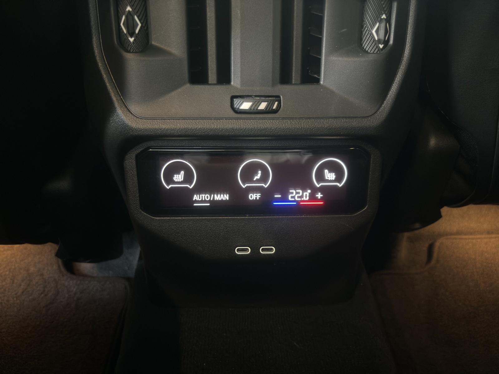 BMW X3 M50i-image-20