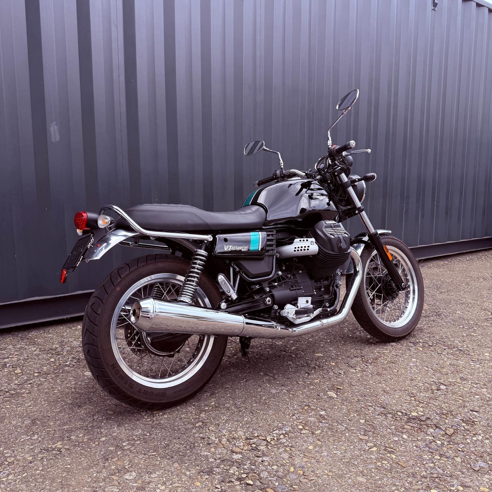 MOTO GUZZI V7 III Special 750 ABS-image-8