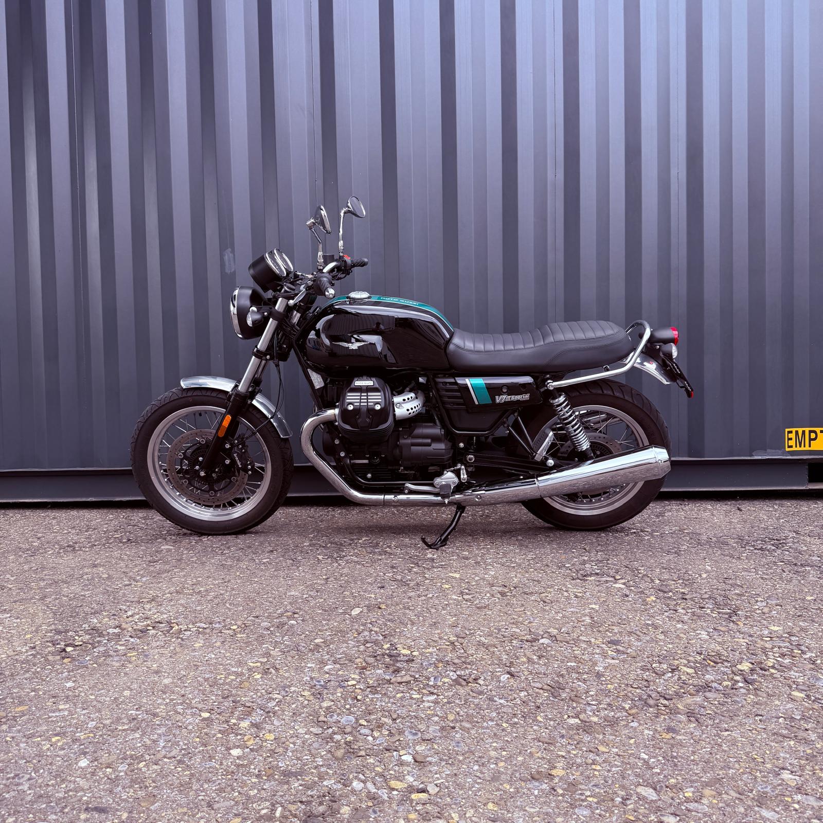 MOTO GUZZI V7 III Special 750 ABS-image-1